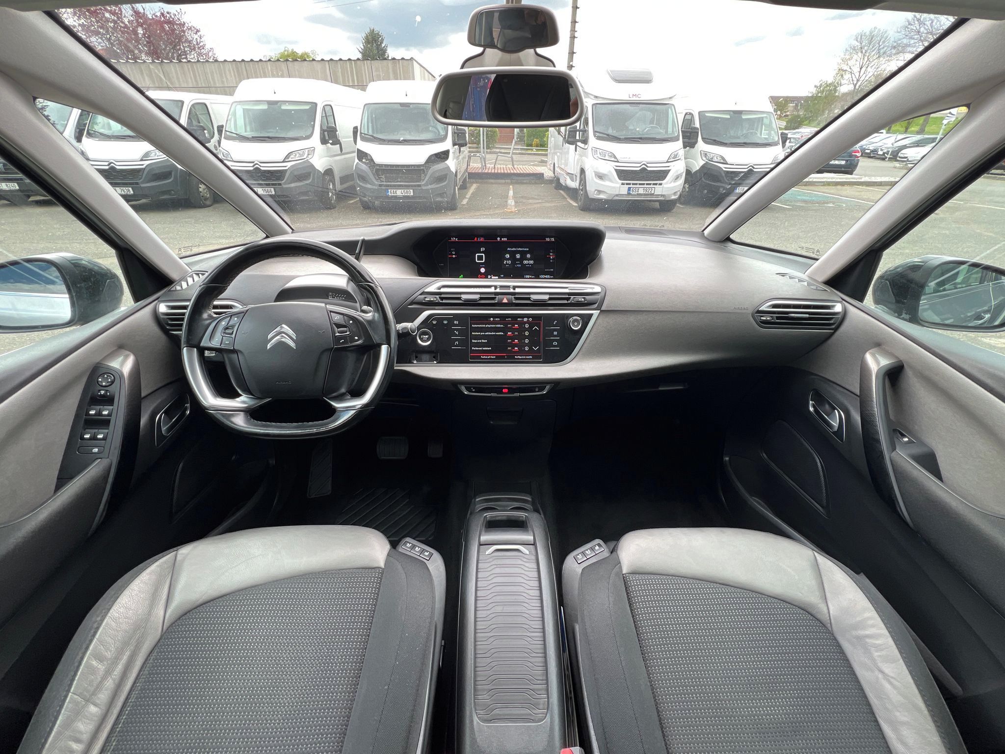 Citroën C4 Picasso, 1.6 165k EAT6 ZÁRUKA SERVIS - fotka 3