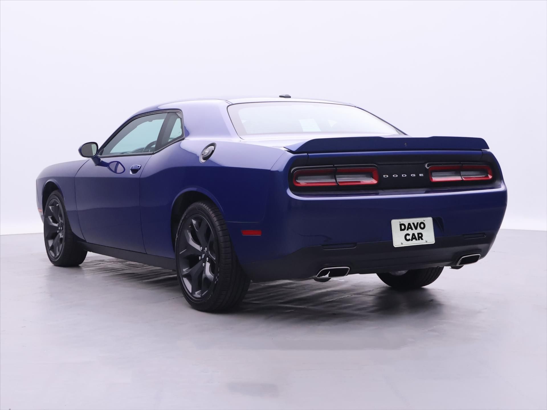 Dodge Challenger, 3,6 V6 227kW SXT Aut - fotka 5