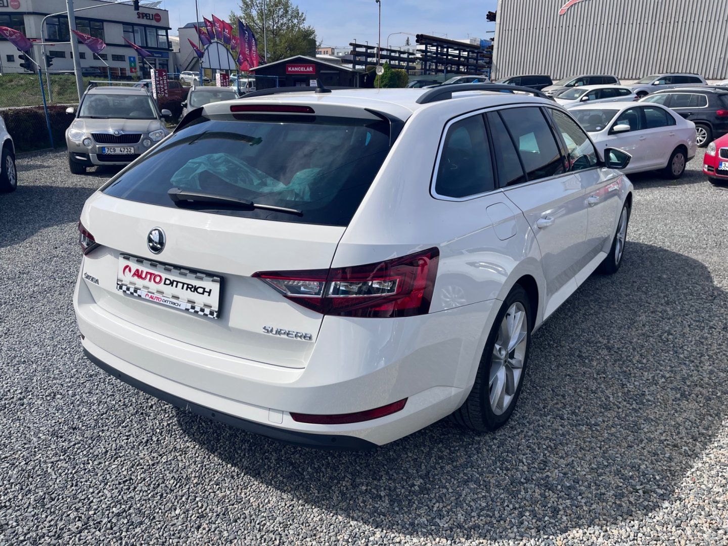 Škoda Superb, 2.0 TDI 110kW - fotka 5