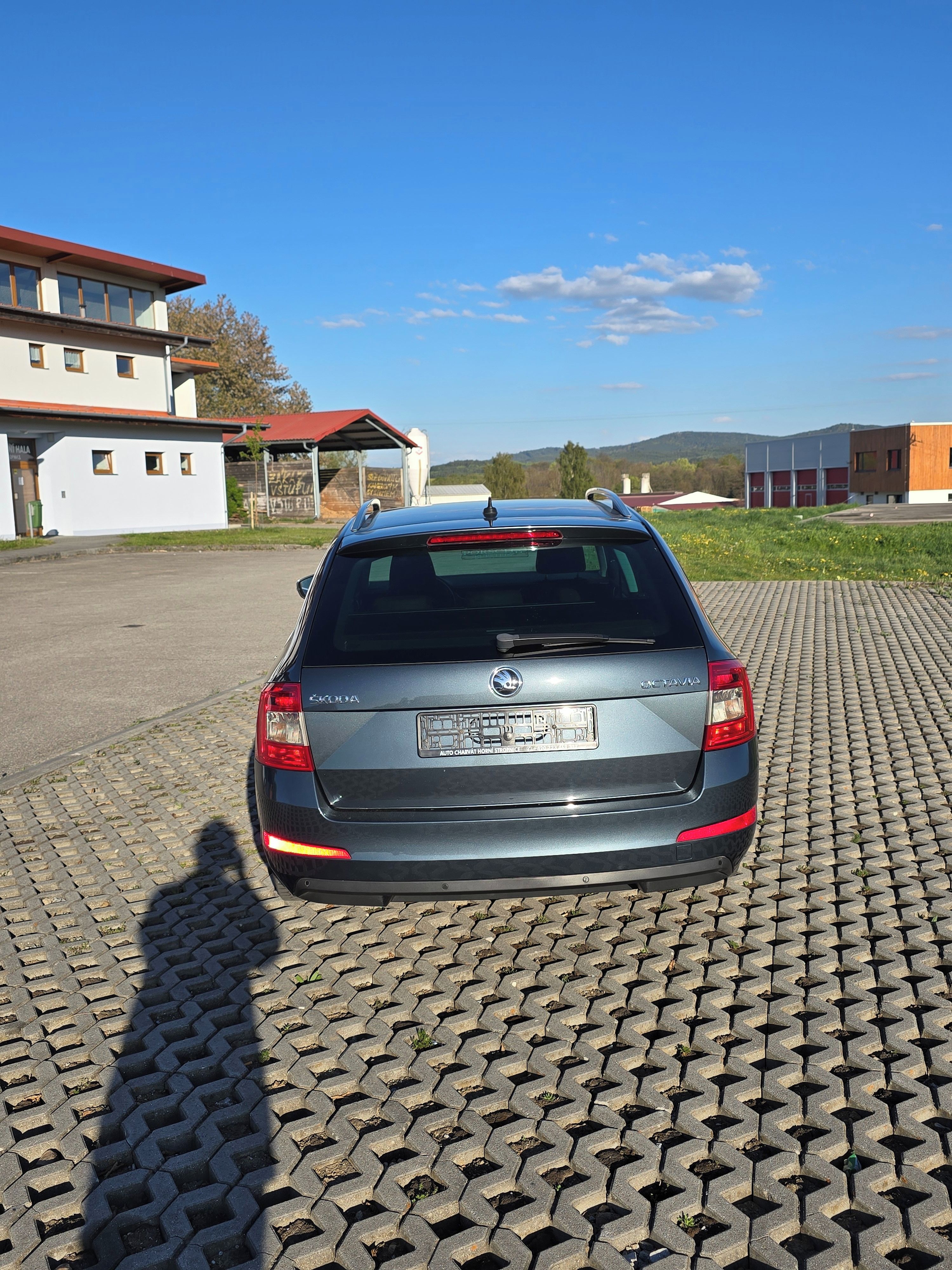 Škoda Octavia, 1.4 TSI Elegance G-TEC CNG - fotka 6