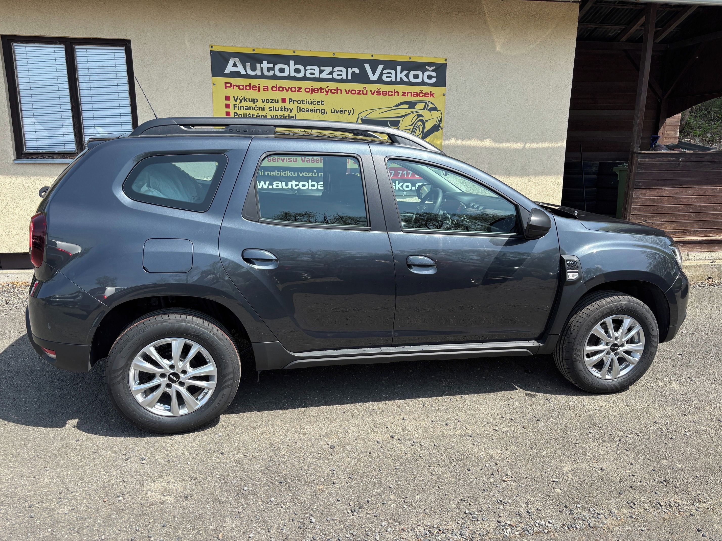 Dacia Duster, 4x4,1.majitel,65632KM,tažné - fotka 5