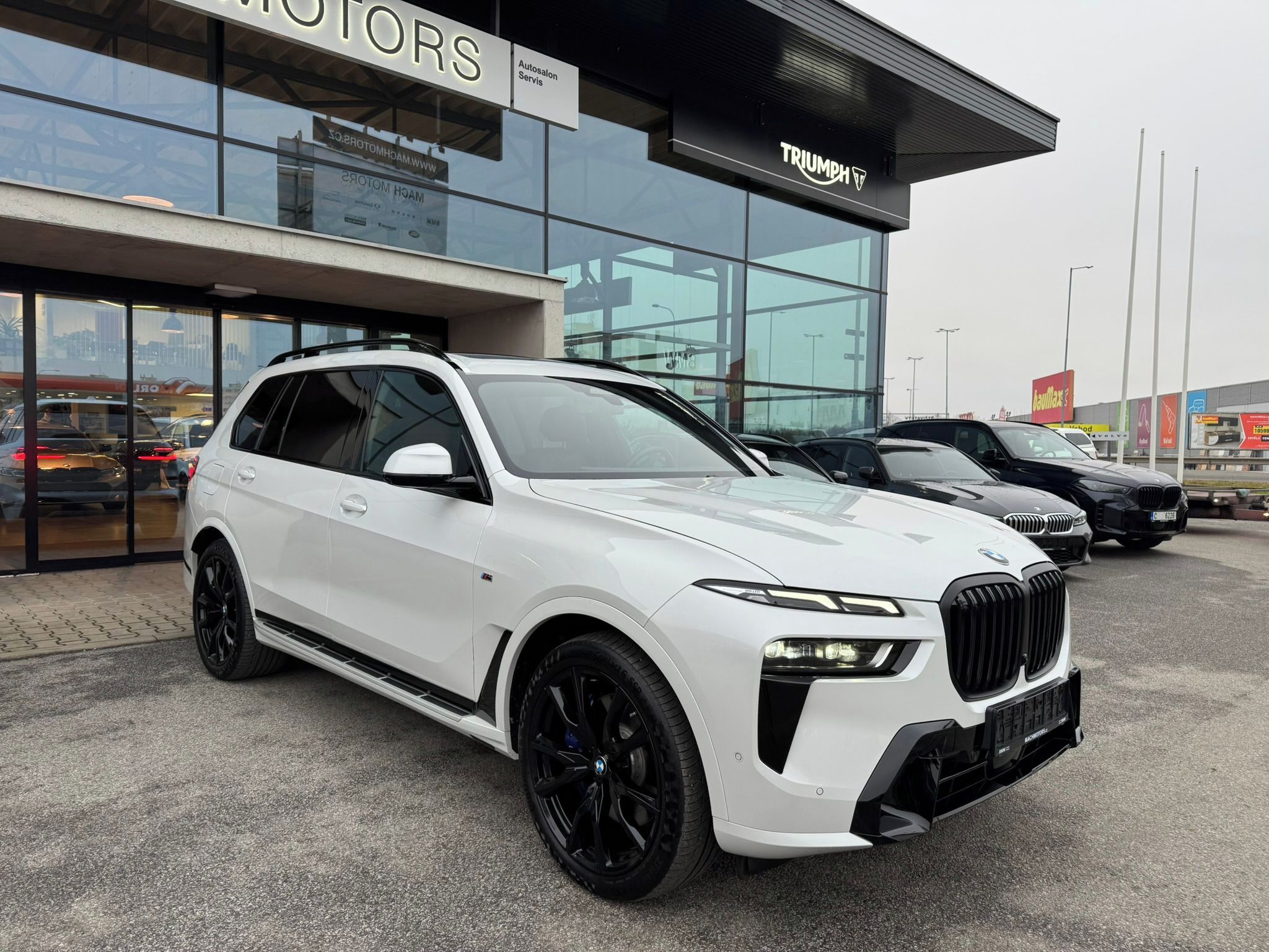 BMW X7, 40xd Nezávislé T., N.Náprava - fotka 2