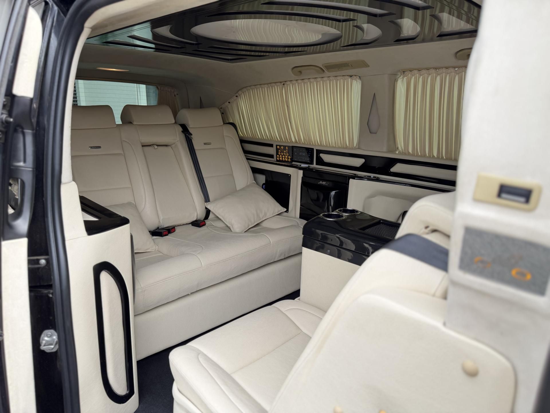 Mercedes-Benz Vito, Maybach Edition - fotka 6