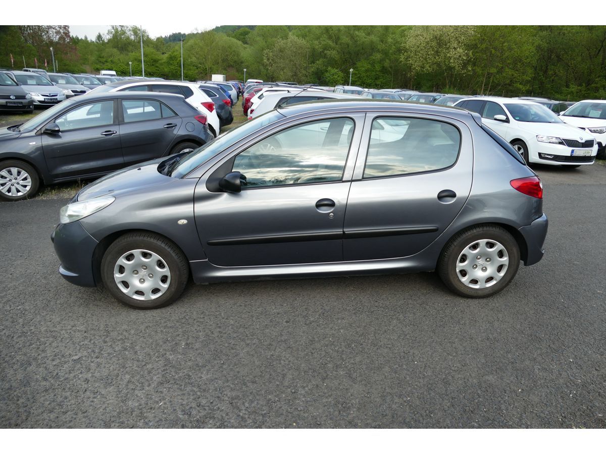 Peugeot 206, 206+ 1,2 44KW KLIMA - fotka 6