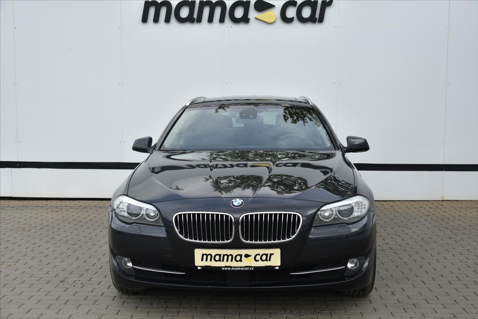 BMW Řada 5, 530d xDrive BIXENON NAVI TAŽNÉ - fotka 2