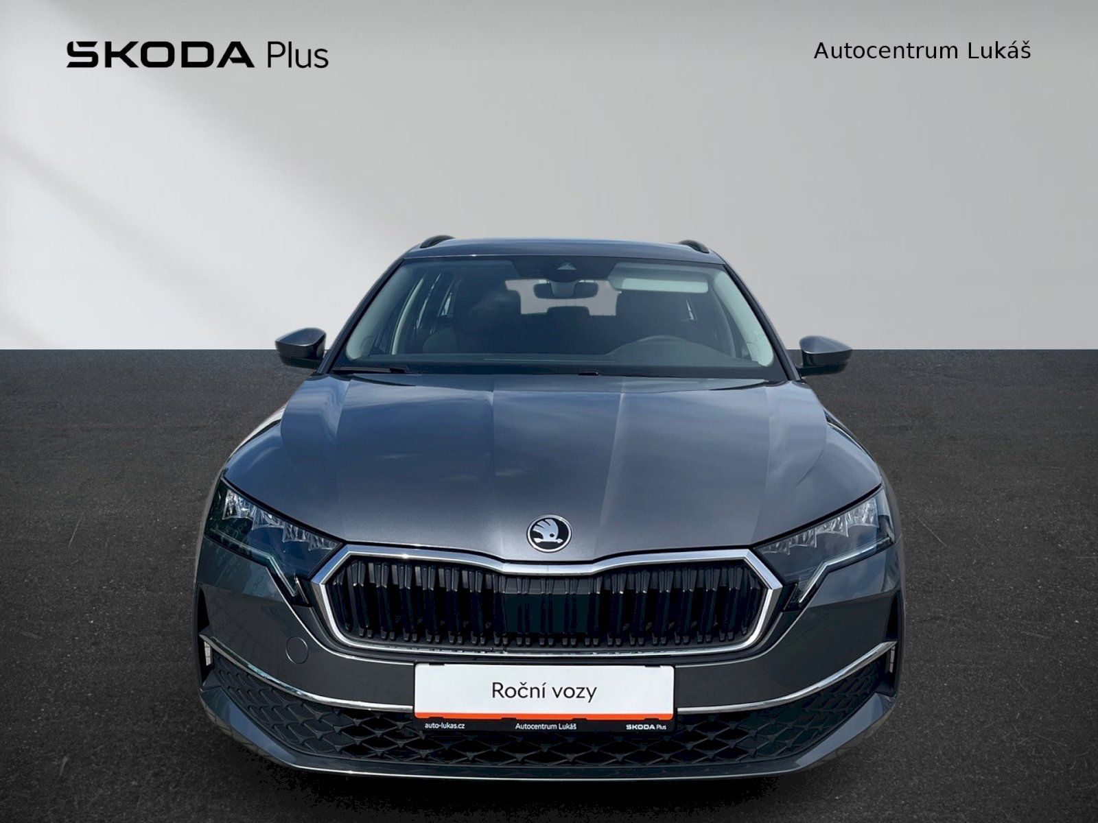 Škoda Octavia, OCT.COMBI SELECTION 2,0 TDI 85 - fotka 4