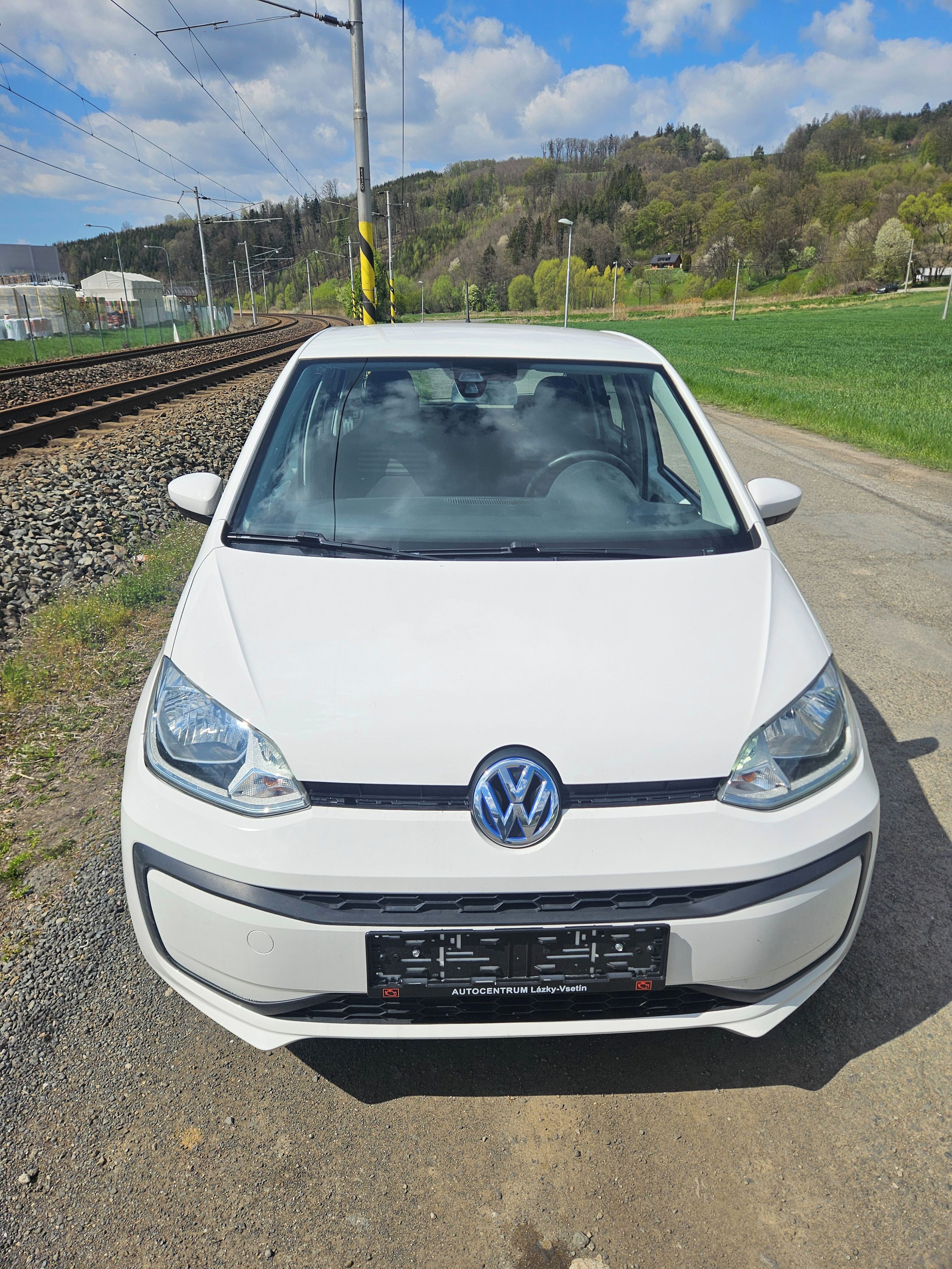 Volkswagen Up!, VW UP 2016, 58 000 km najeto - fotka 2