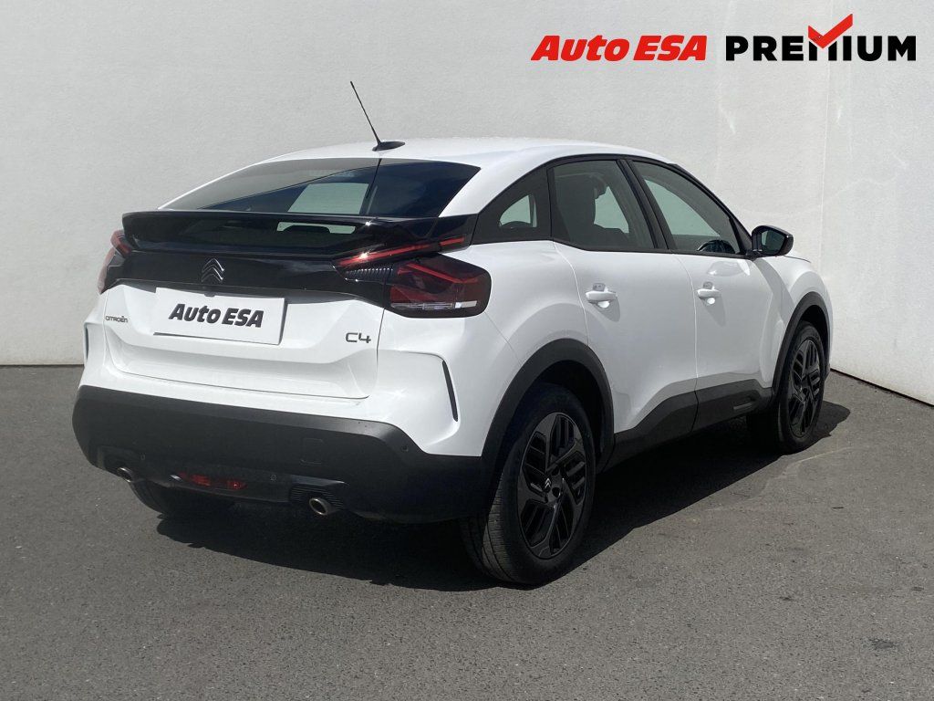 Citroën C4, 1.2 PT,1.maj,ČR,Feel - fotka 4
