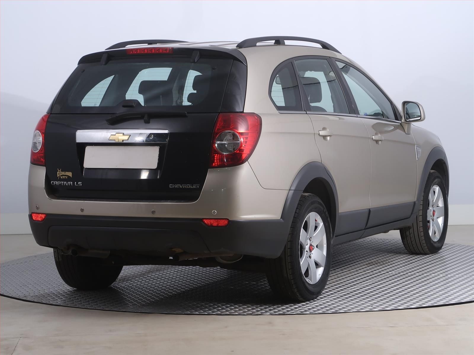 Chevrolet Captiva, 2.0 D, 4X4, 7 míst - fotka 5