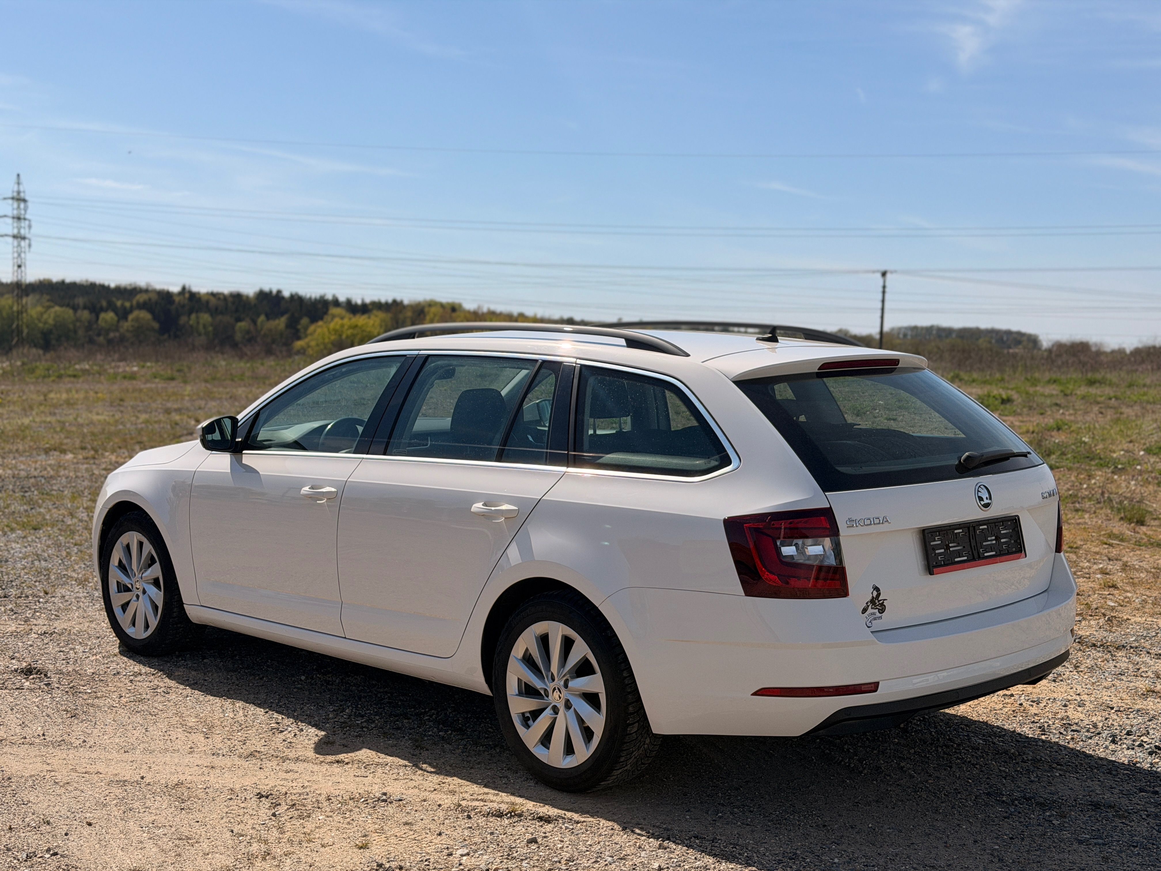 Škoda Octavia, COMBI 1.6TDI STYLE - fotka 5