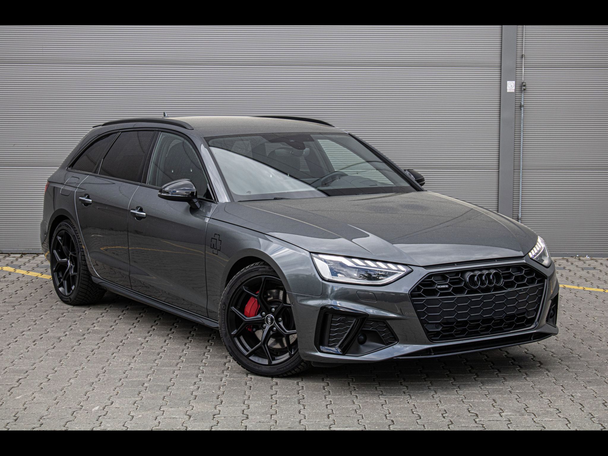 Audi A4 - fotka 3