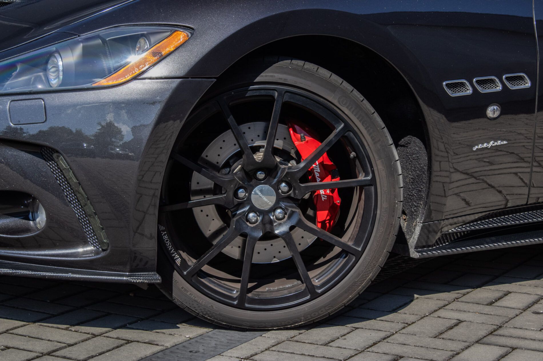 Maserati GranTurismo - fotka 5