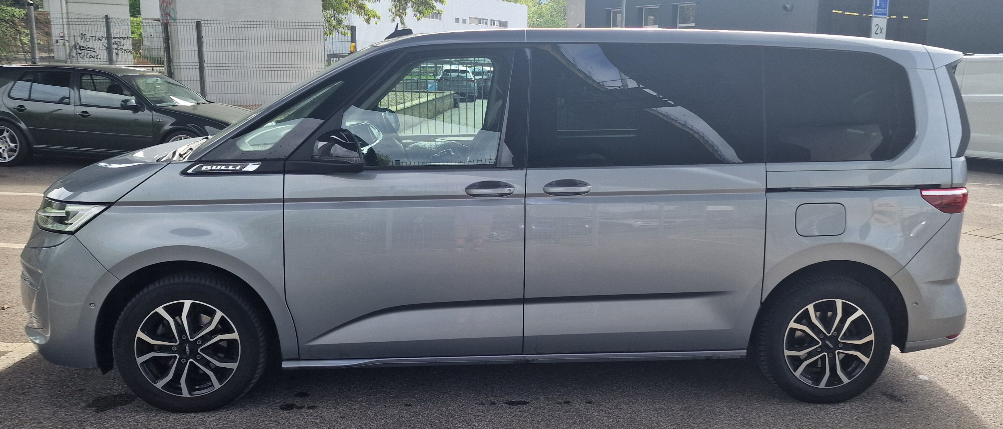 Volkswagen Multivan, Tov.záruka do1/2030 200tis.km - fotka 4