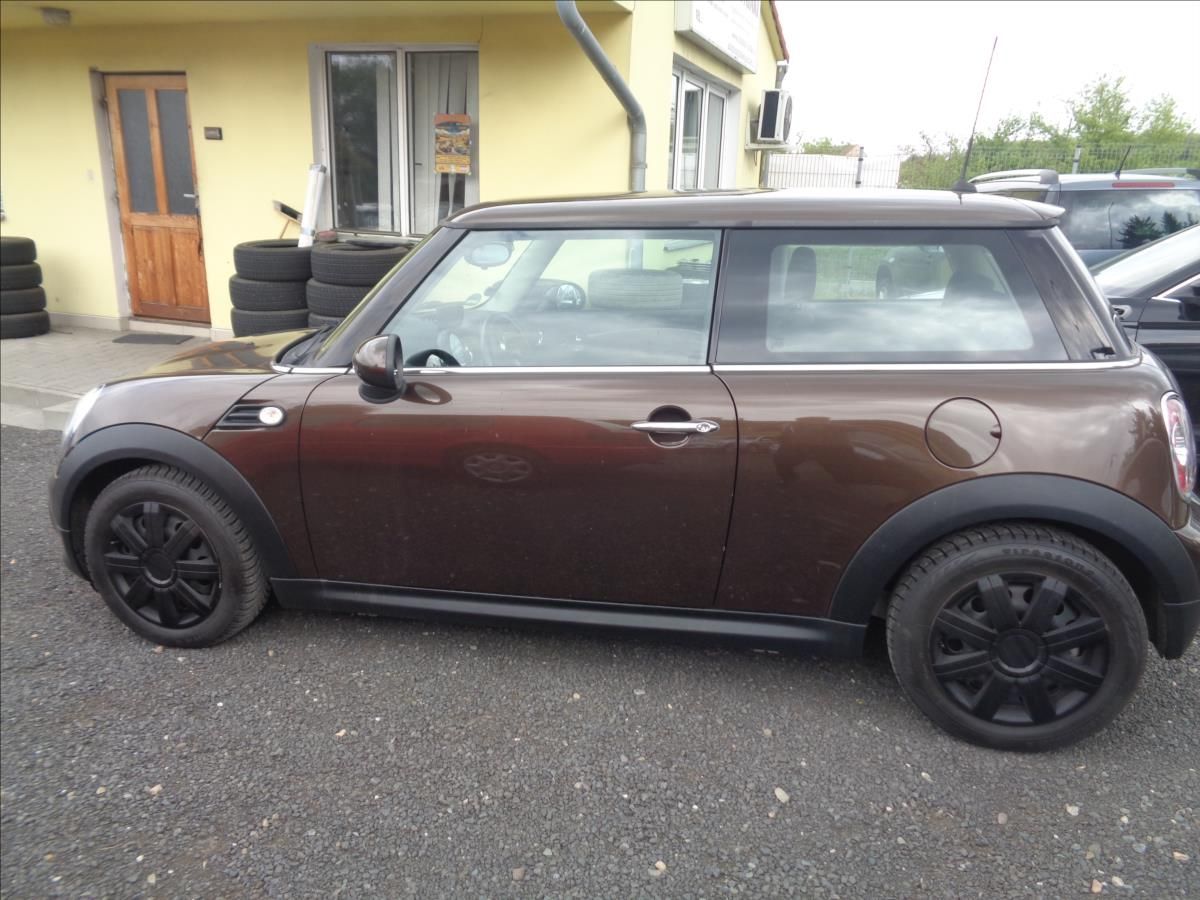 Mini Cooper, 1,6 - fotka 4