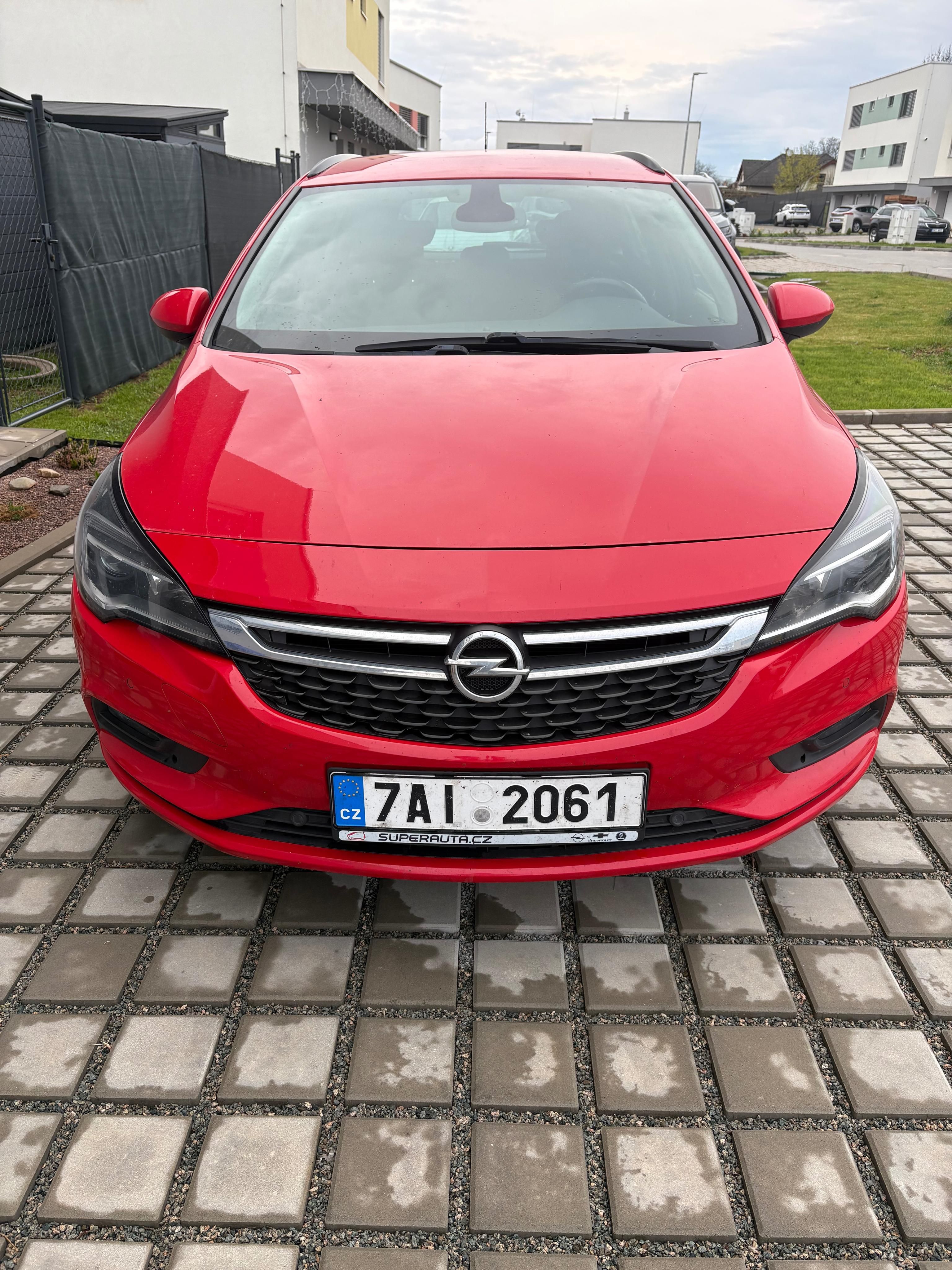 Opel Astra, ST 1.6 CDTI 81 kW Enjoy - fotka 3