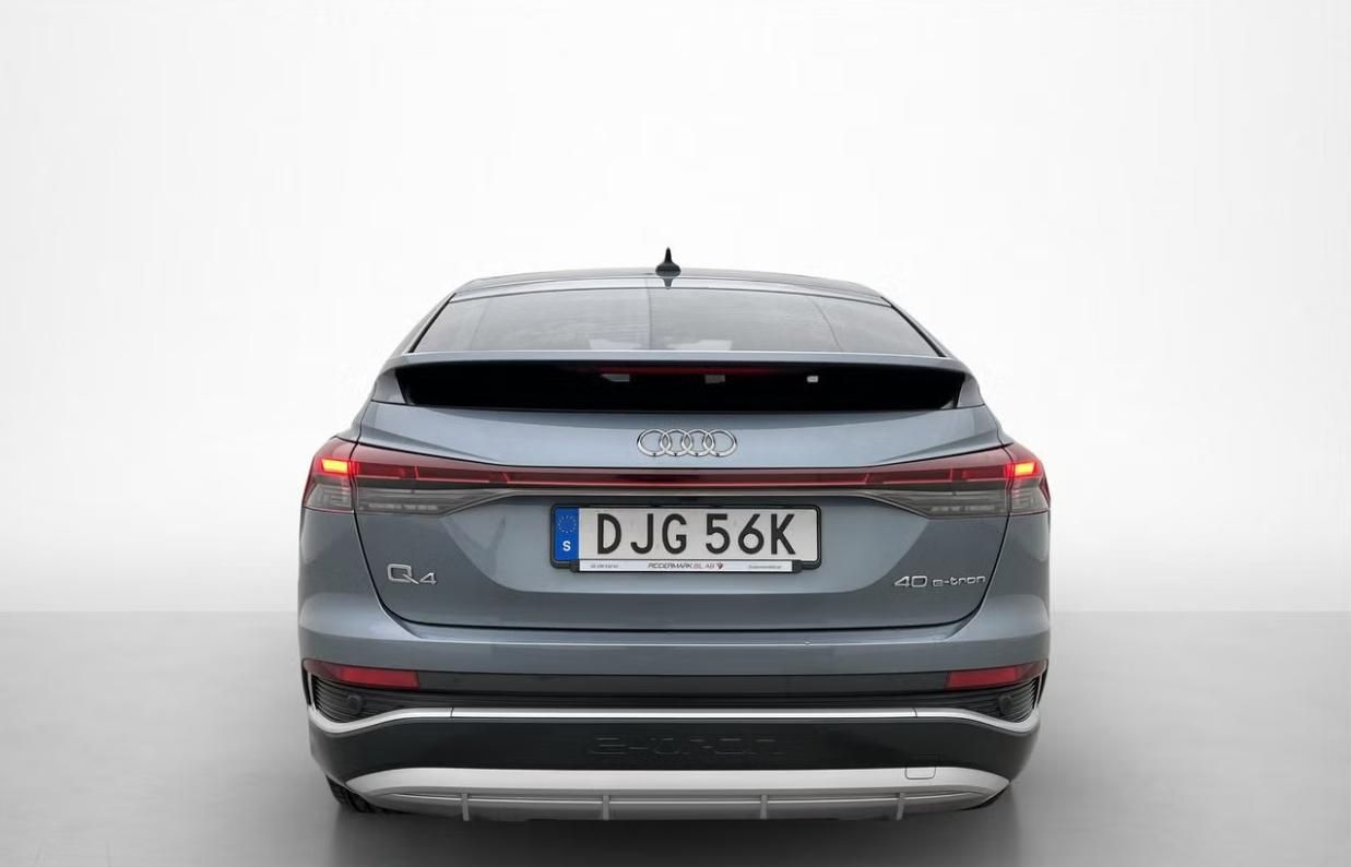 Audi Q4 e-tron, 40 Sportback e-tron S-Line Kam - fotka 6
