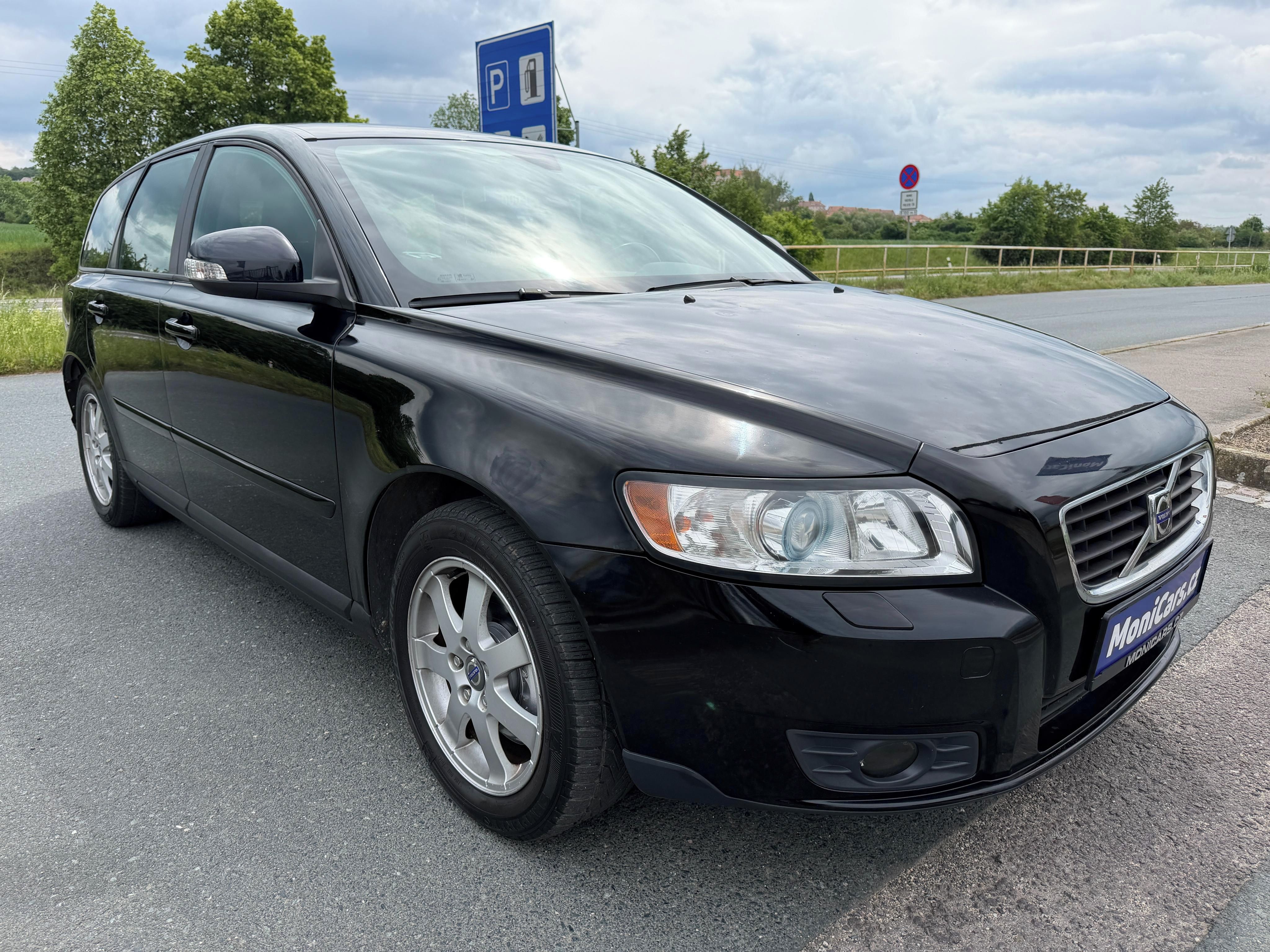 Volvo V50, 1.6 D 80kW - fotka 3