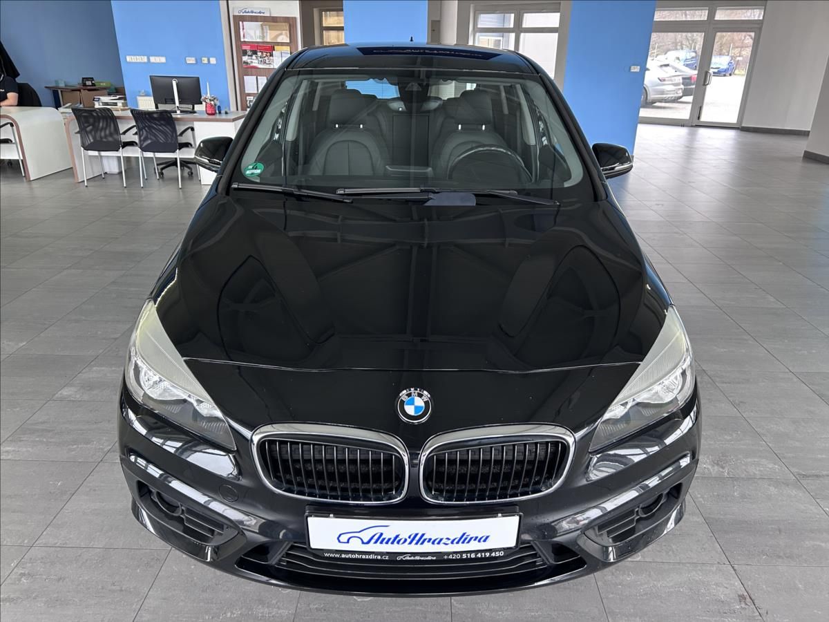 BMW Řada 2, 2,0   218d,ActiveTourer,2.maj - fotka 2
