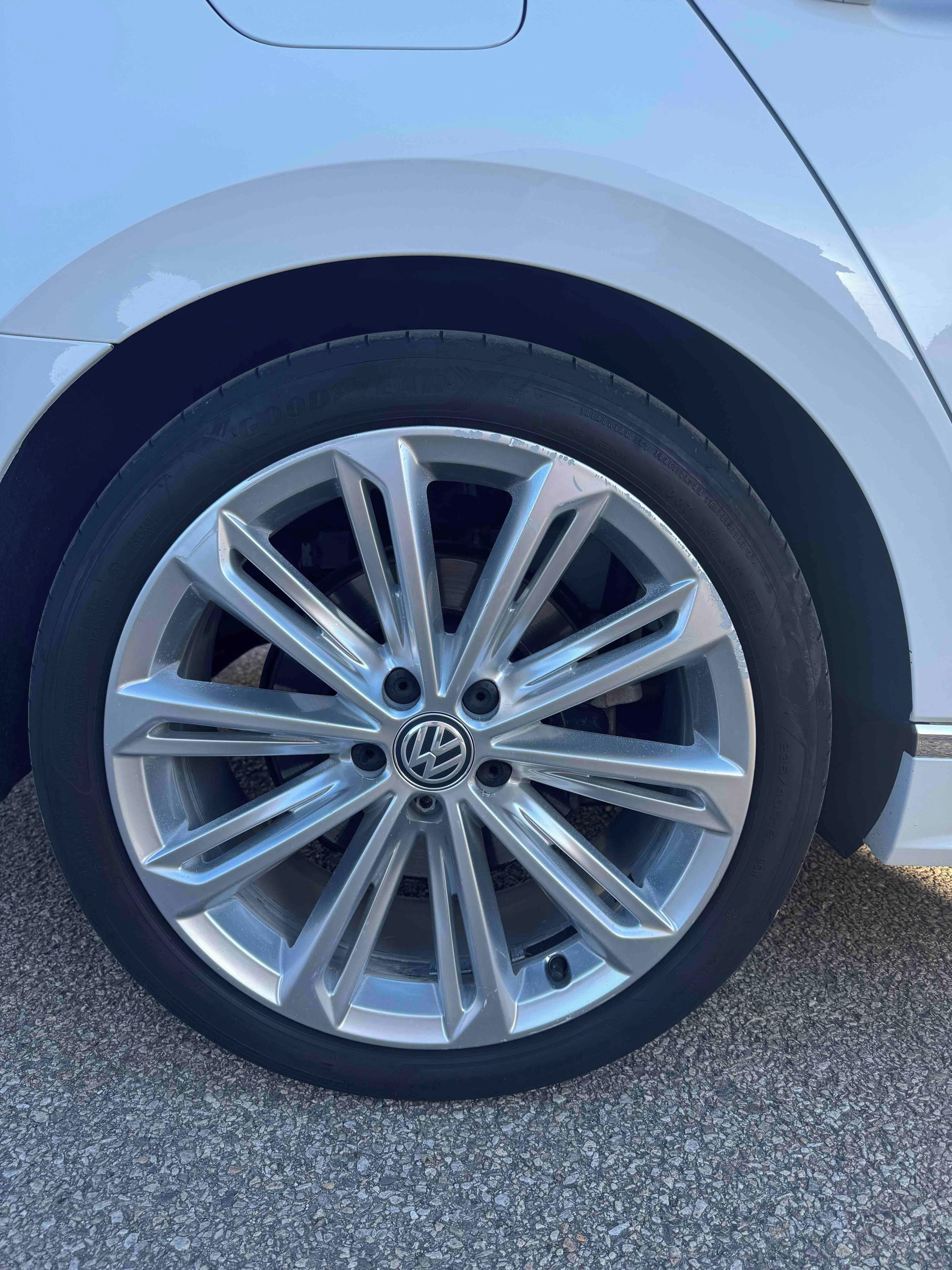 Volkswagen Passat, Volkswagen Passat 2.0tdi 176kw - fotka 6