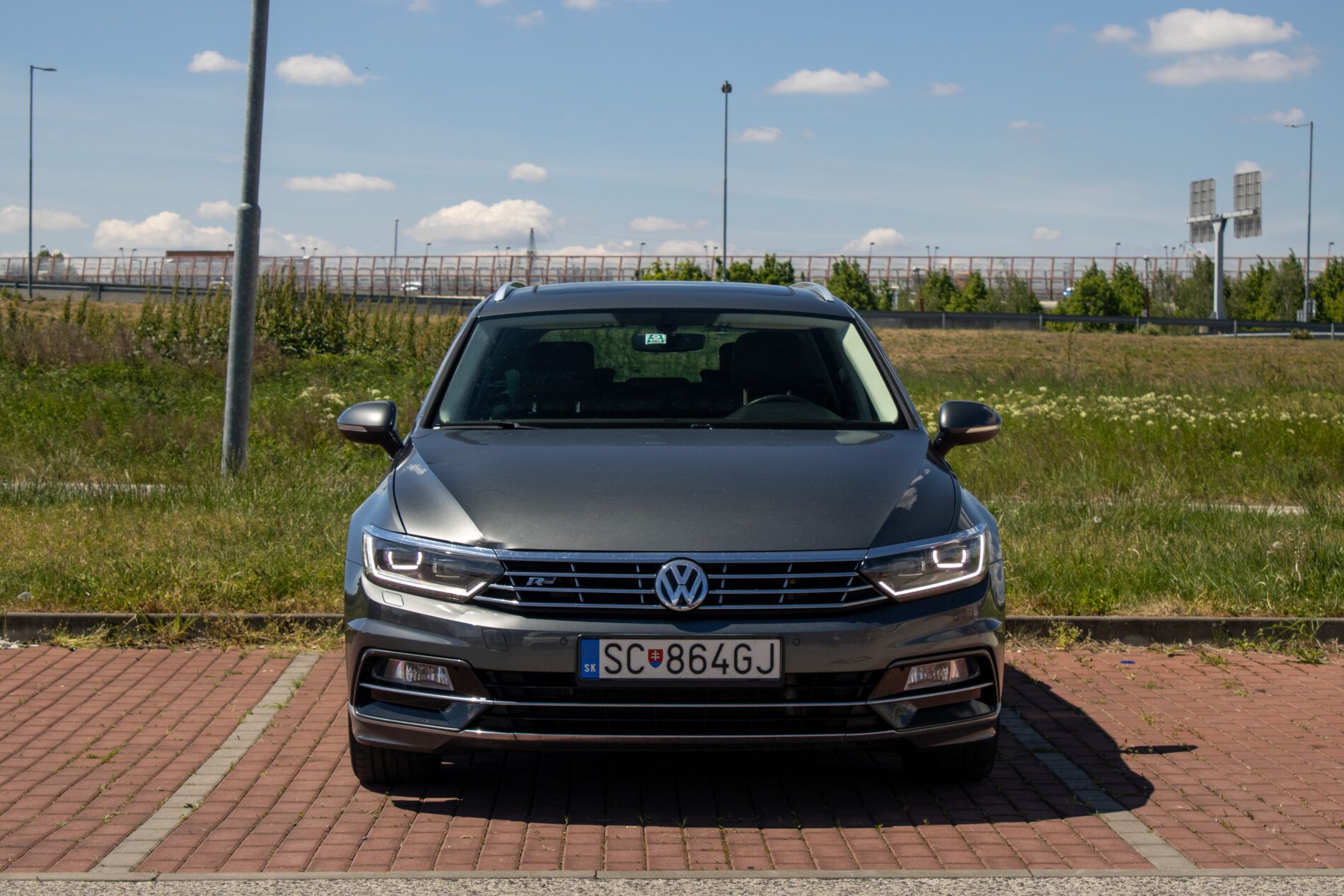 Volkswagen Passat Variant - fotka 2