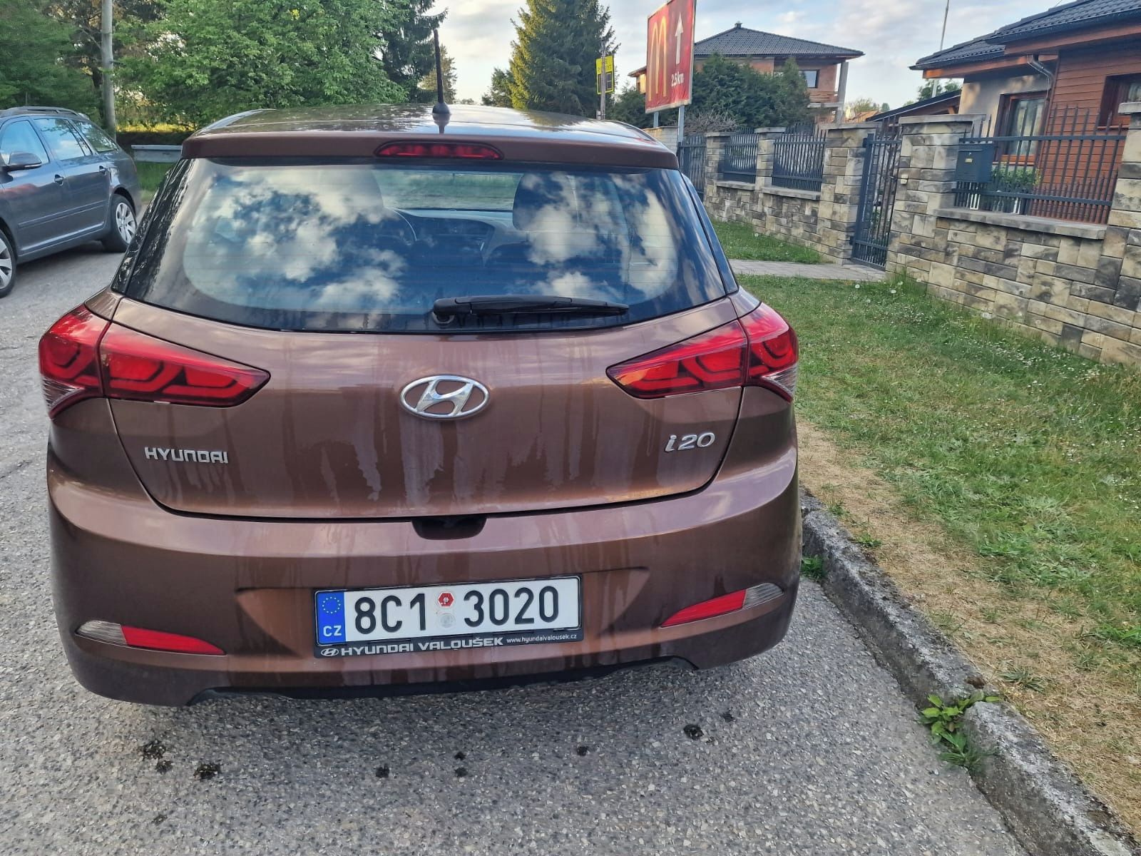 Hyundai i20, KUP CZ,KRÁSNÁ,1.MAJITEL,KOMISE - fotka 5