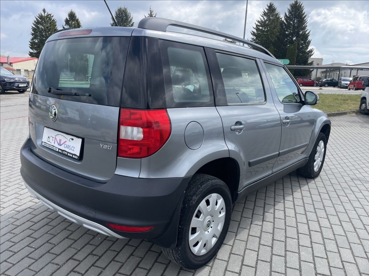 Škoda Yeti, 1,8 TSi 118kw 4x4 po STK, odp. - fotka 4