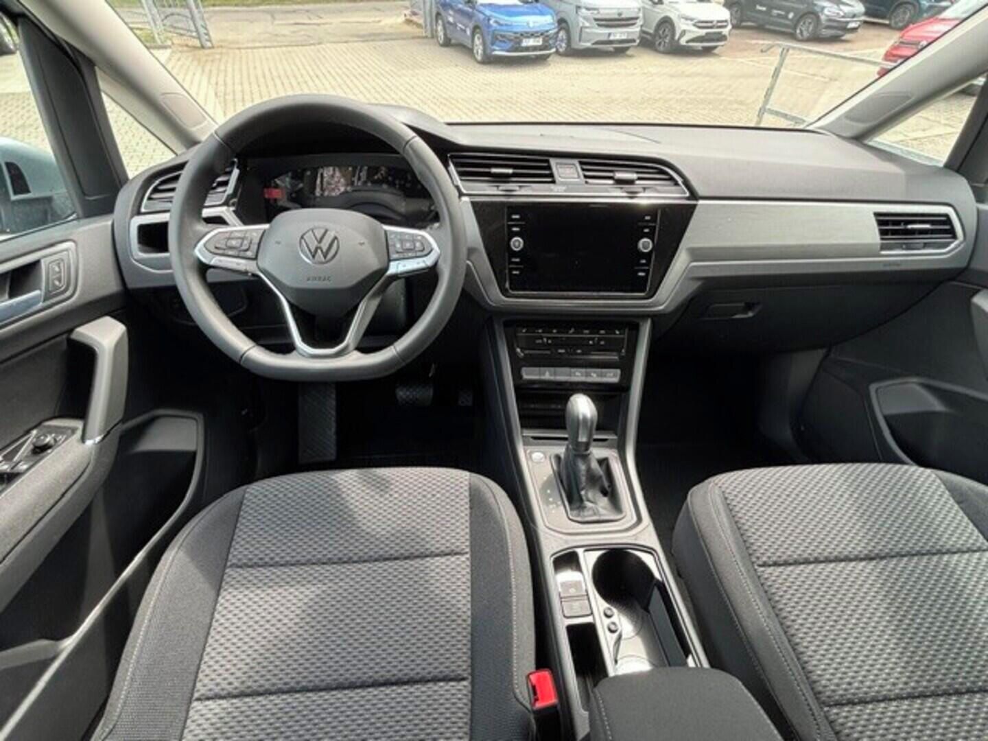 Volkswagen Touran, People 1,5 TSI EVO2 7DSG 110 k - fotka 6