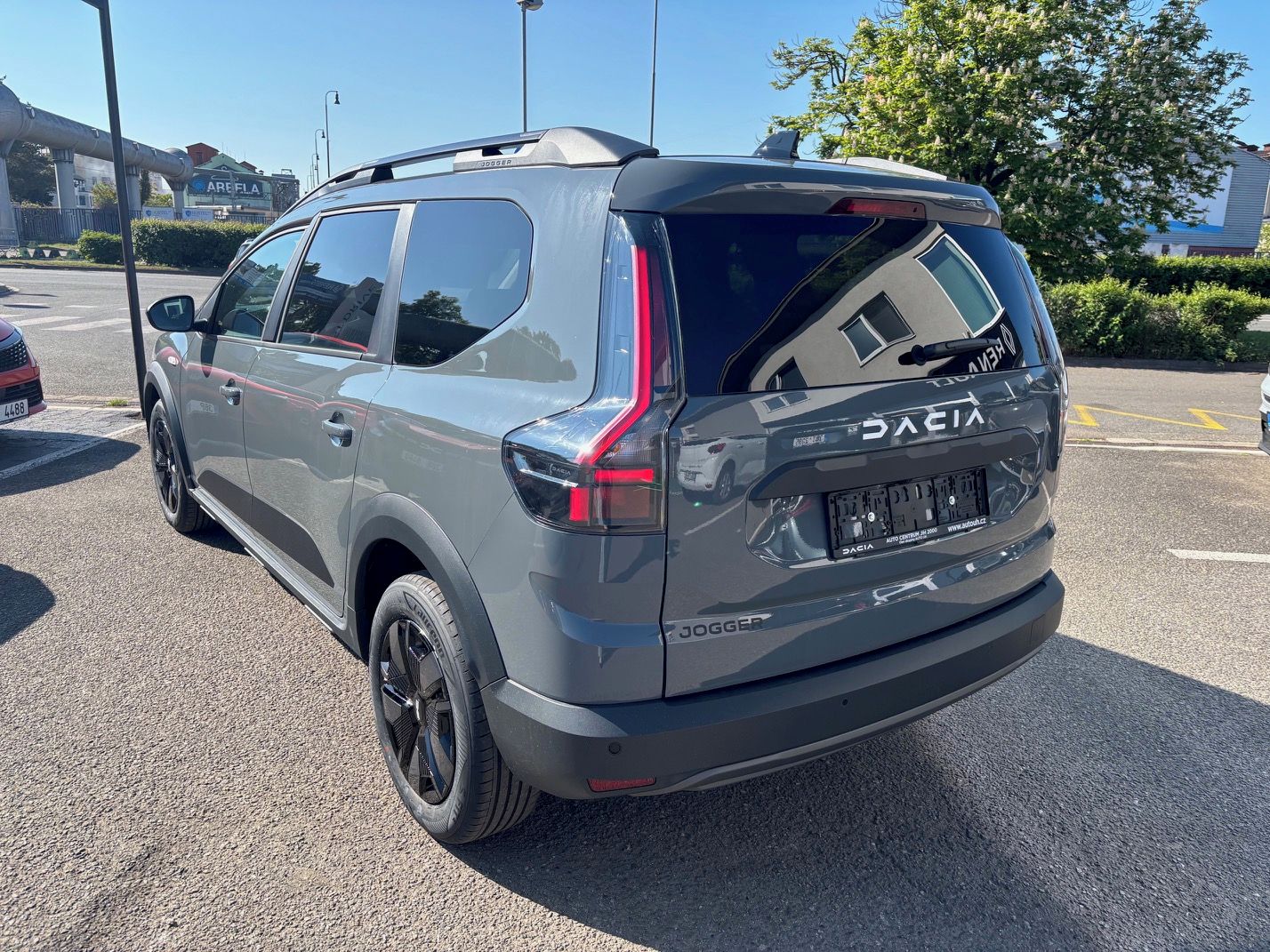Dacia Jogger, Expression Eco-G 120 5 míst - fotka 3
