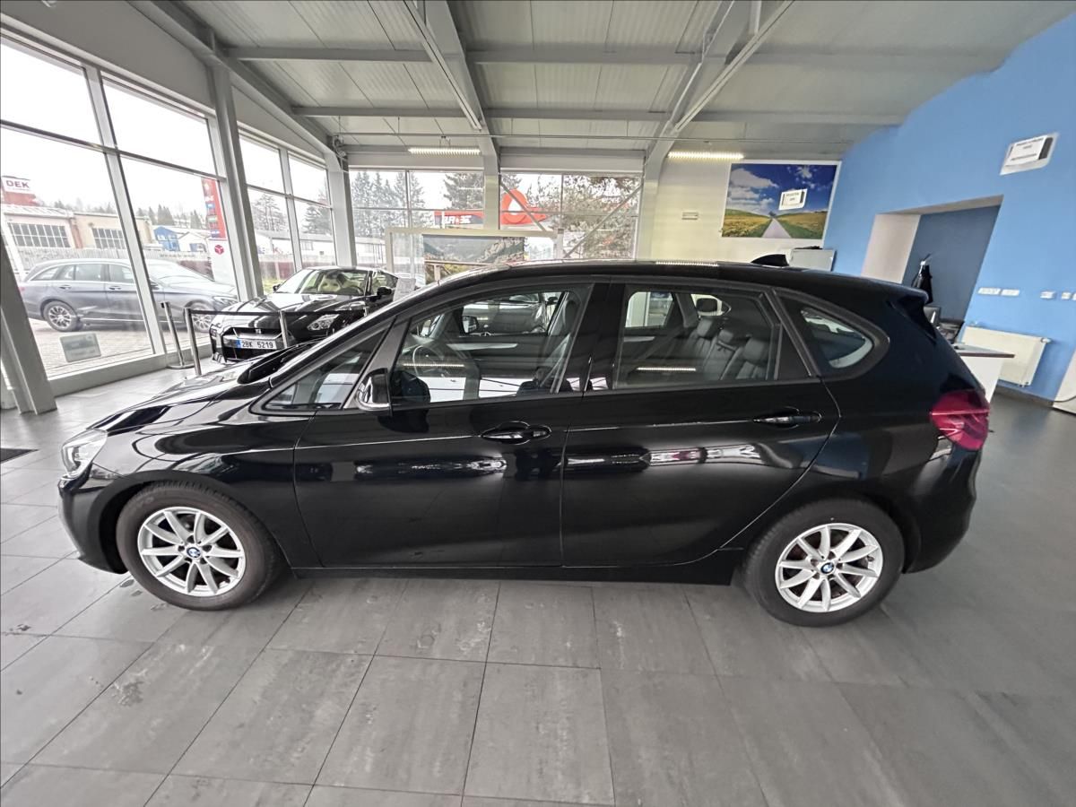 BMW Řada 2, 2,0   218d,ActiveTourer,2.maj - fotka 4