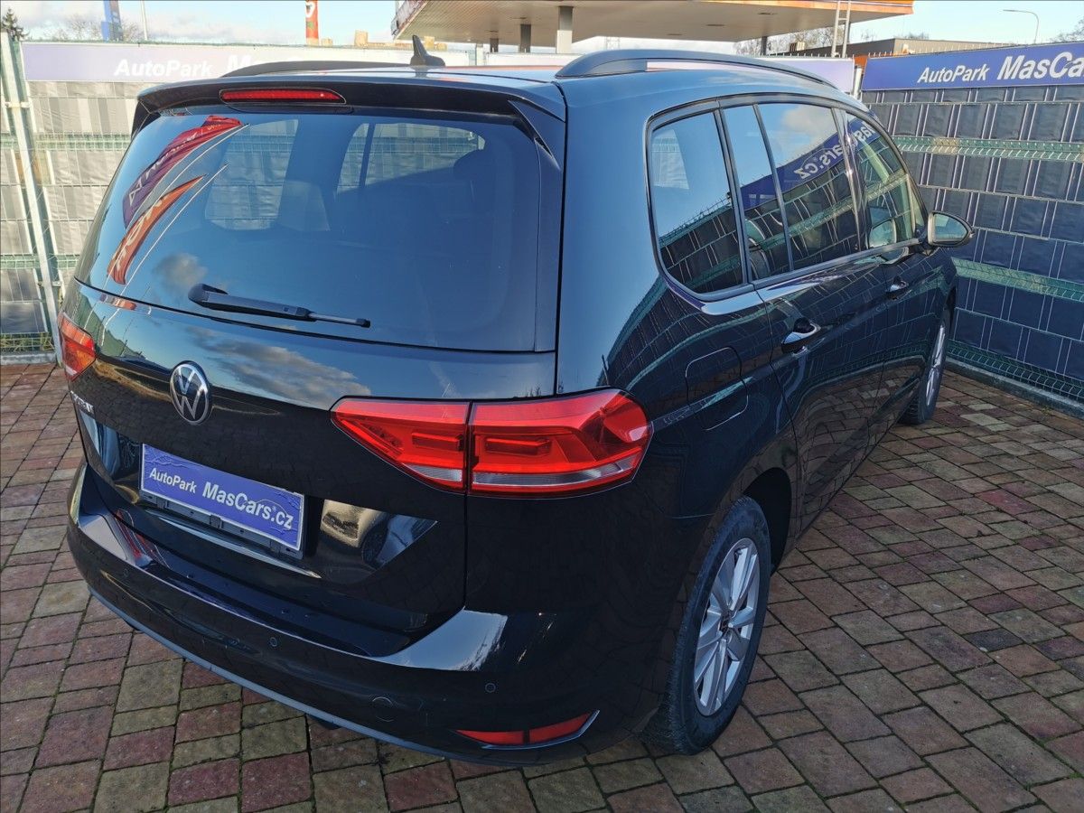 Volkswagen Touran, 2.0 TDI Comfortline/Kamera - fotka 6
