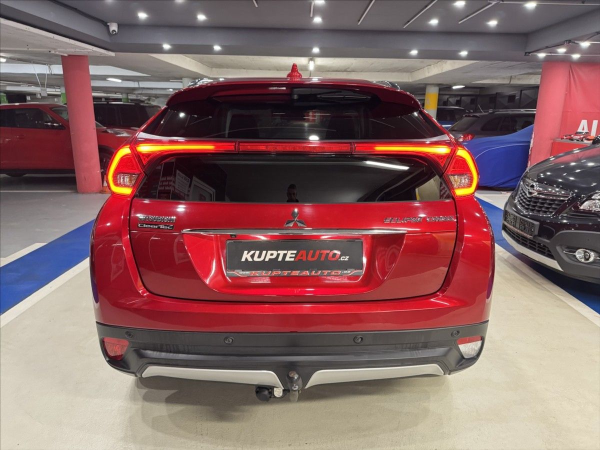Mitsubishi Eclipse Cross, 1,5 i  INSTYLE+ - fotka 4
