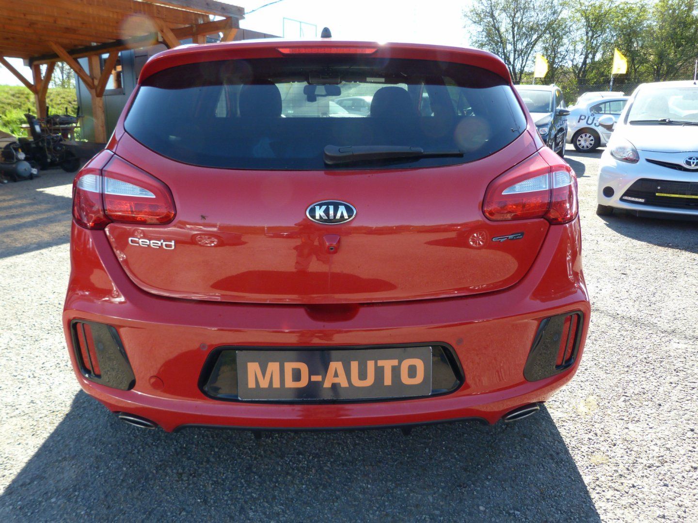 Kia Cee´d, 1,6 CRDi GT Line - fotka 6