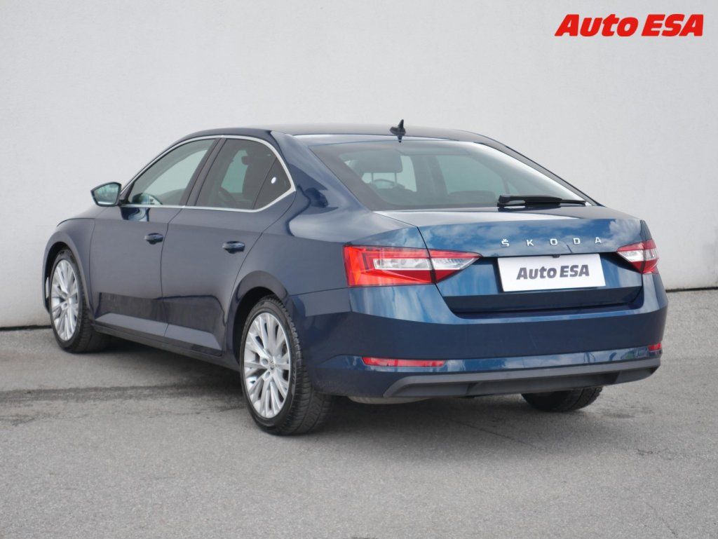 Škoda Superb, 1.5 TSi - fotka 6