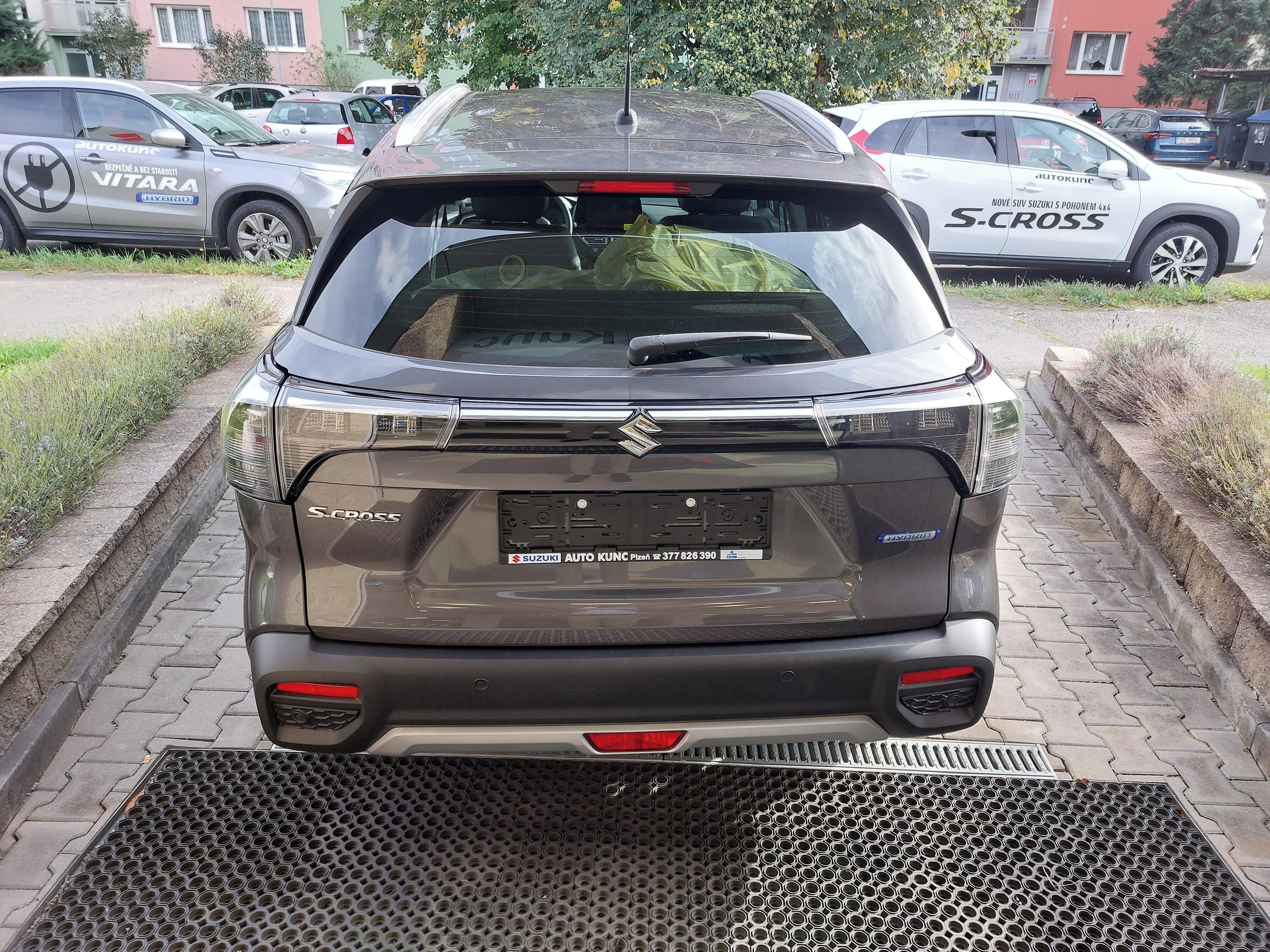 Suzuki S-Cross, 1.4 Elegance AT Hybrid - fotka 6
