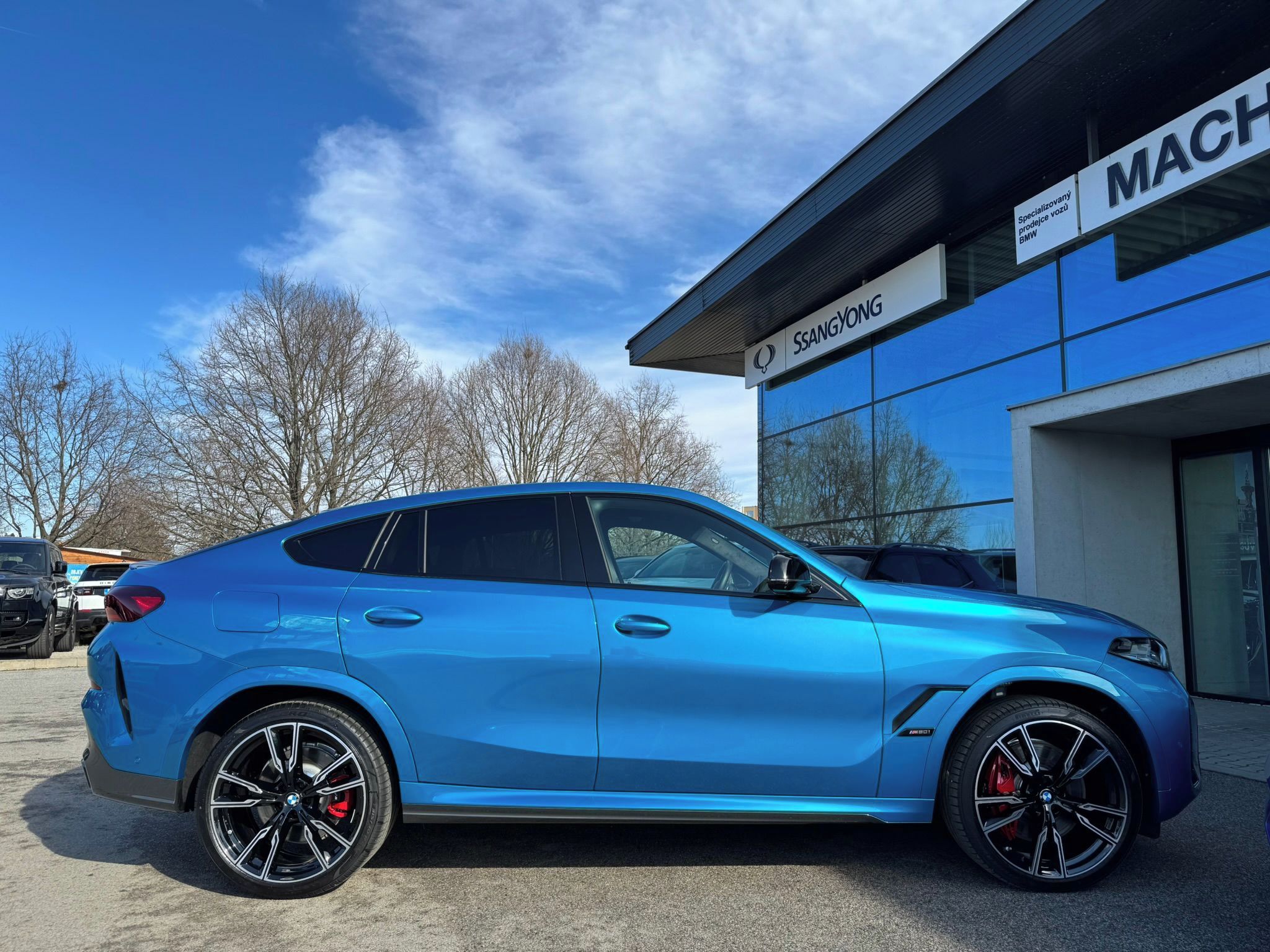BMW X6, M60i xDrive TOP - fotka 5