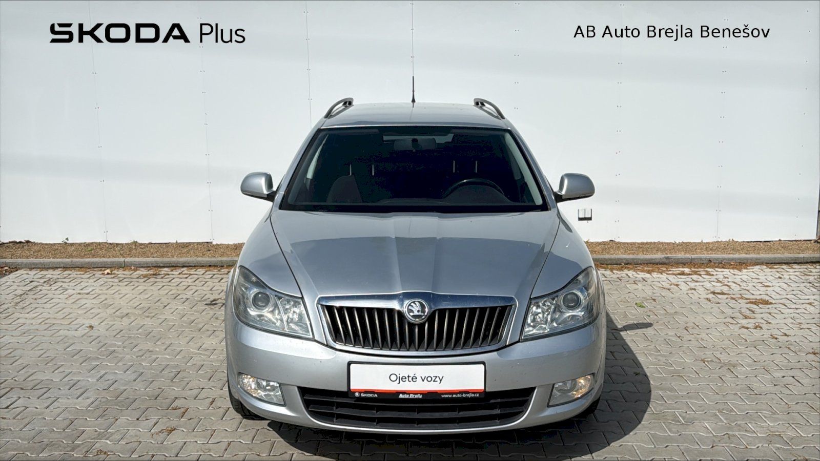 Škoda Octavia, COM.AMBIENTE 2,0TDICR DPF - fotka 4