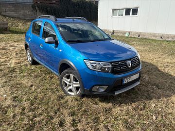 0,9 - 66kW - 53000km