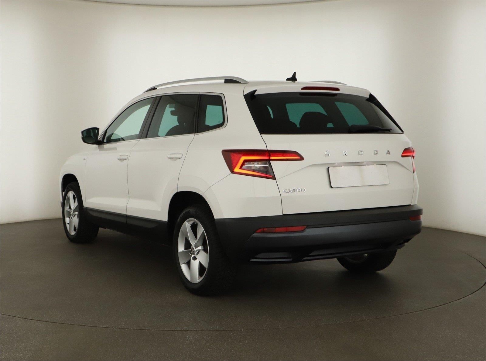 Škoda Karoq, 1.6 TDI, Style, Automat, Navi - fotka 4