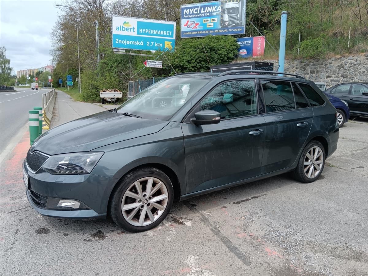 Škoda Fabia, 1,2 TSi DSG  Joy - fotka 5