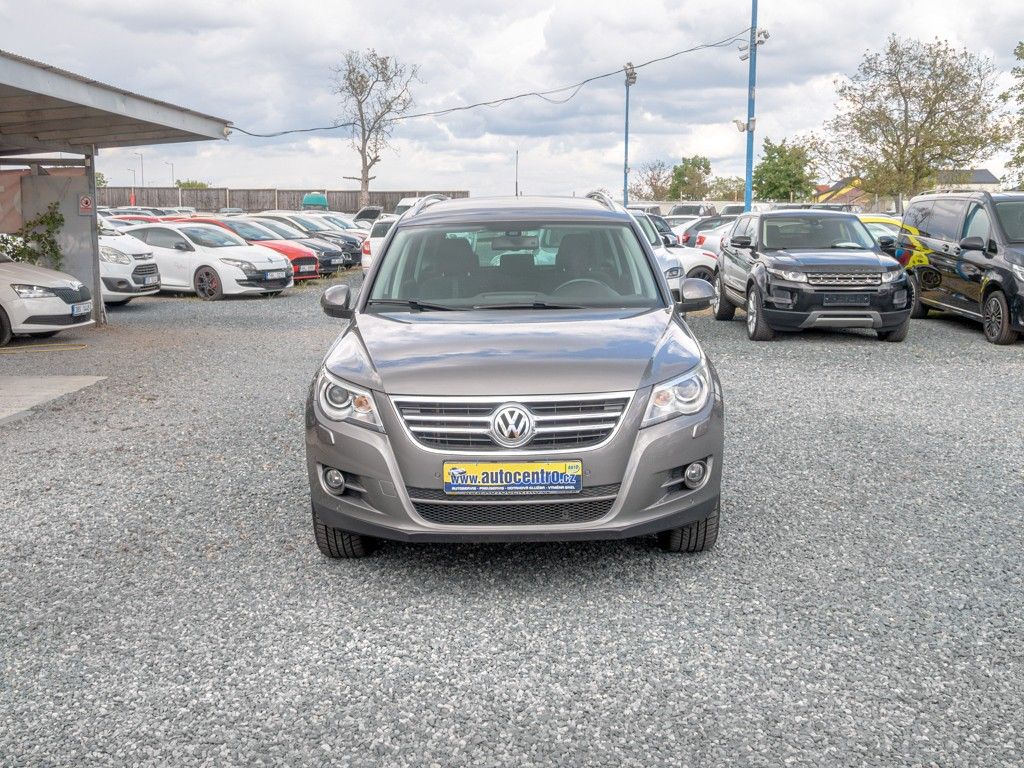 Volkswagen Tiguan, ČR 2.0TDI 125KW 4x4  - SERVIS - fotka 2