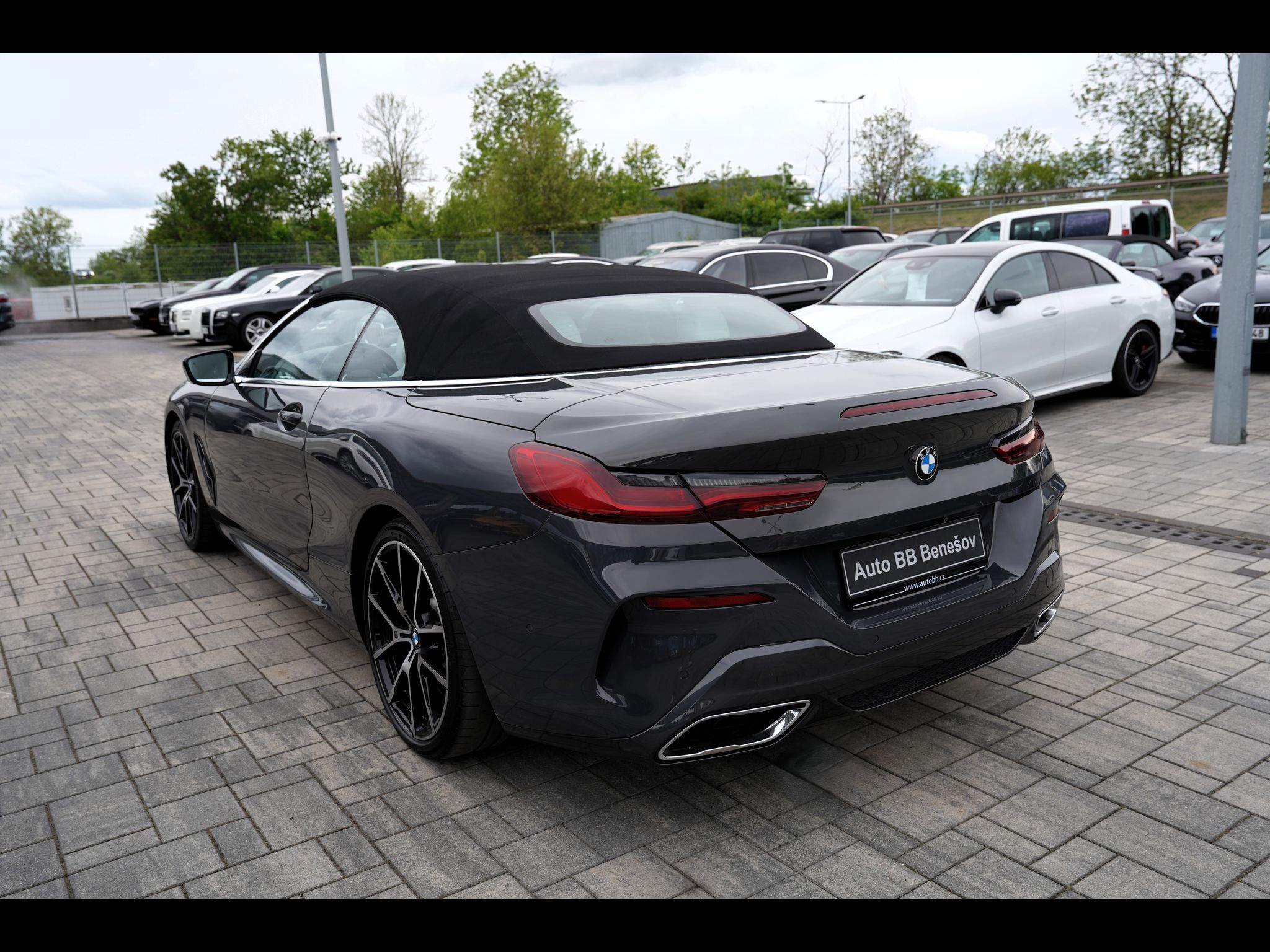 BMW Řada 8, M850i xDrive /Laser/530 PS - fotka 4