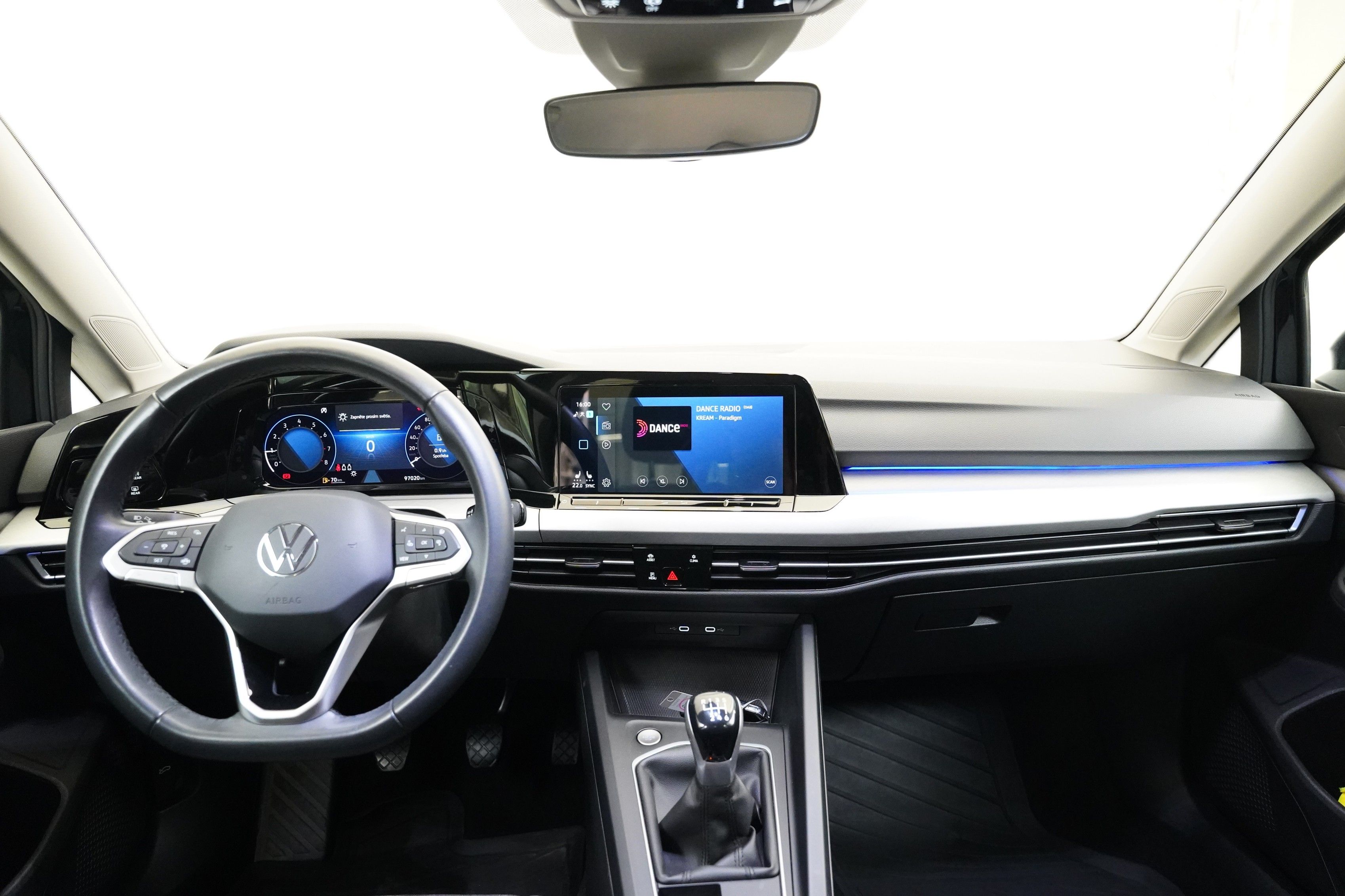 Volkswagen Golf, 1.0 TSI 81 kW Life - fotka 4