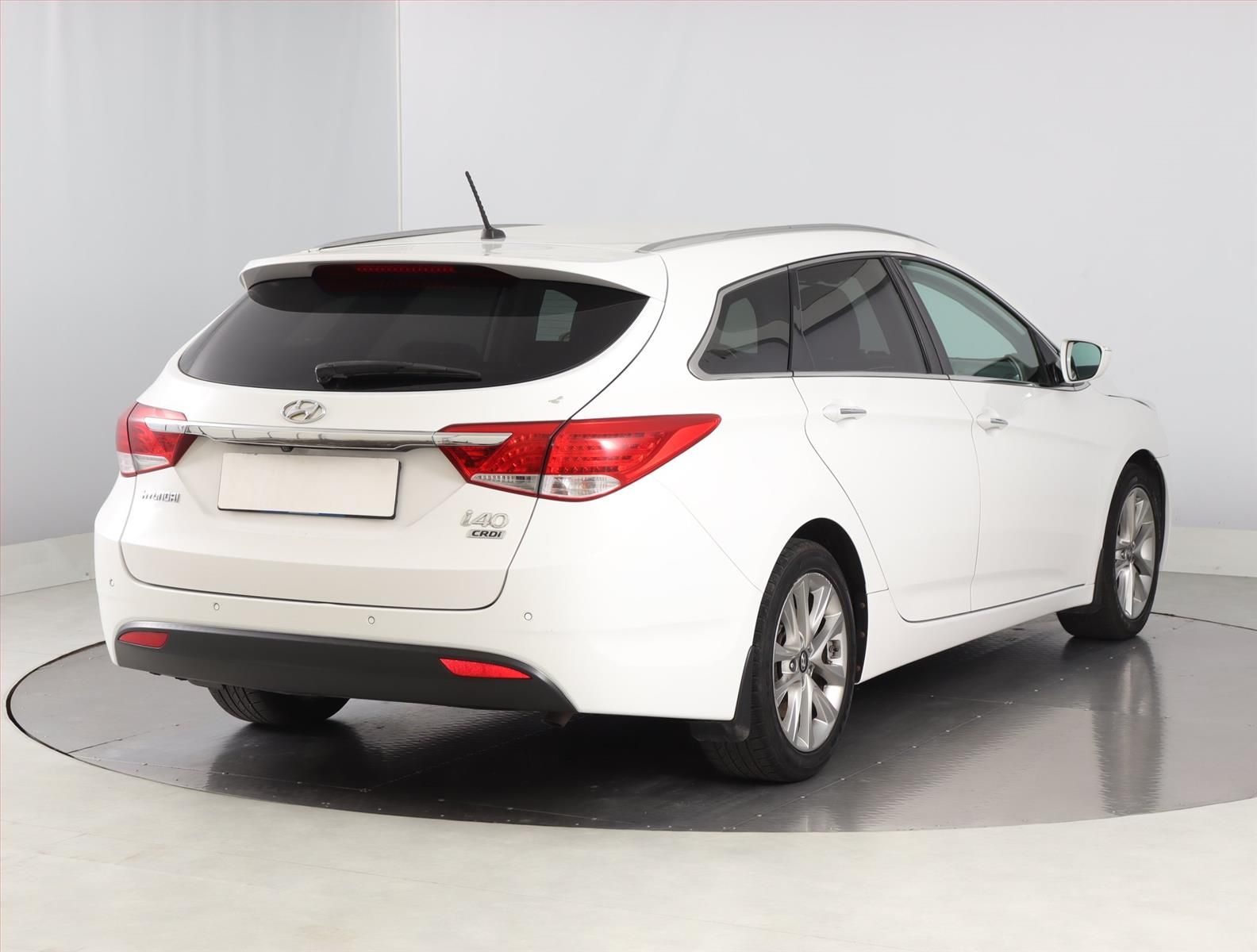 Hyundai i40, 1.7 CRDi, Serv.kniha - fotka 5