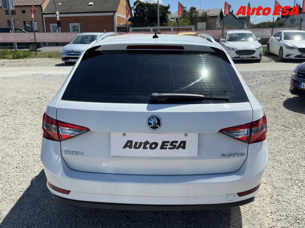 Škoda Superb, 2.0 TDi,AT,STK4/28 - fotka 5