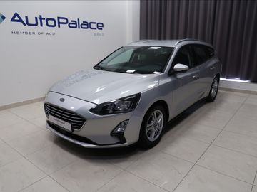 1,5 TDCi NAVI VÝHŘEV VOLANTU