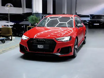 Audi RS4, komplet servis |Keramiky| DPH