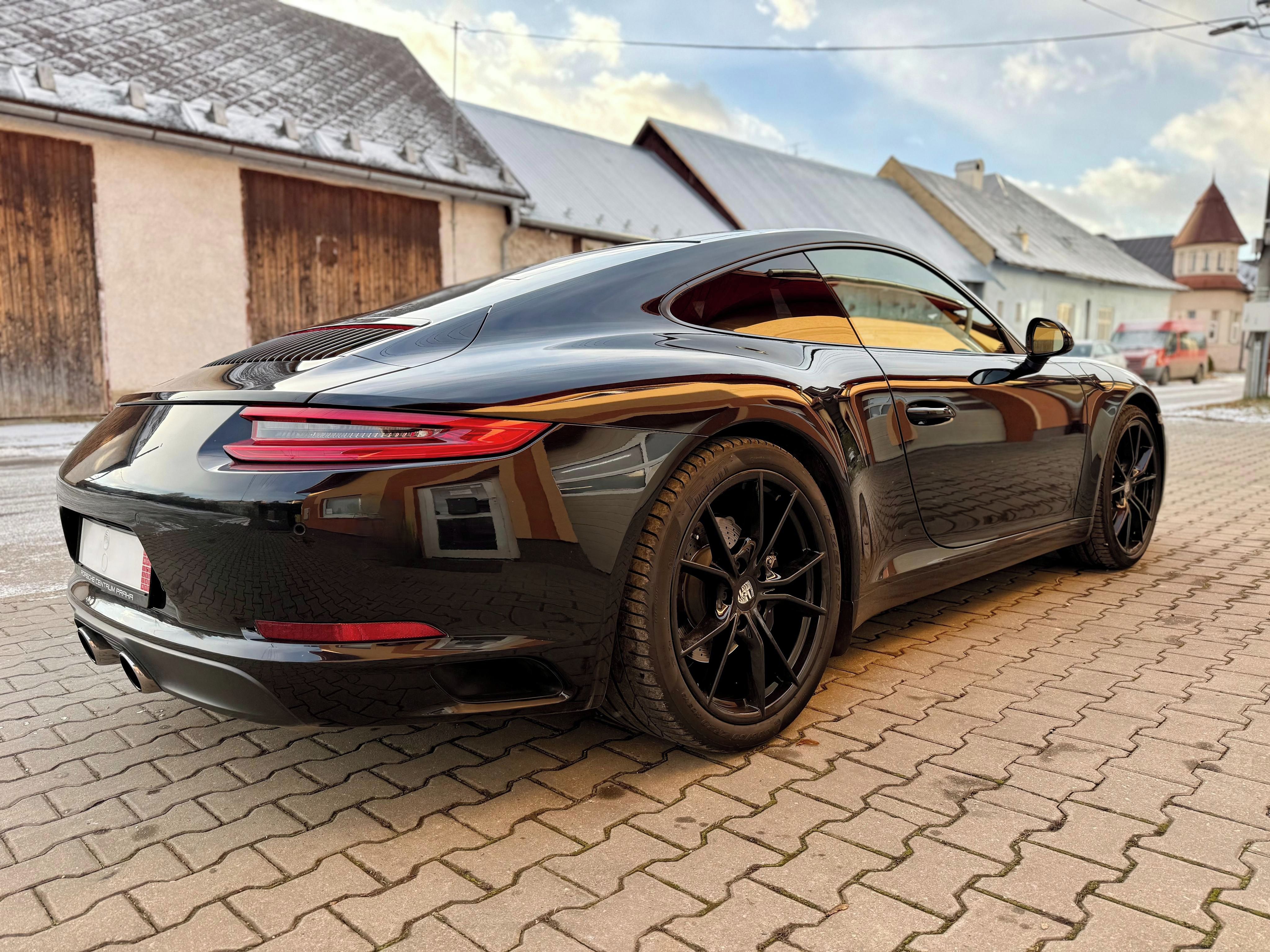 Porsche 911, Carrera 991.2 Sport Chrono - fotka 5
