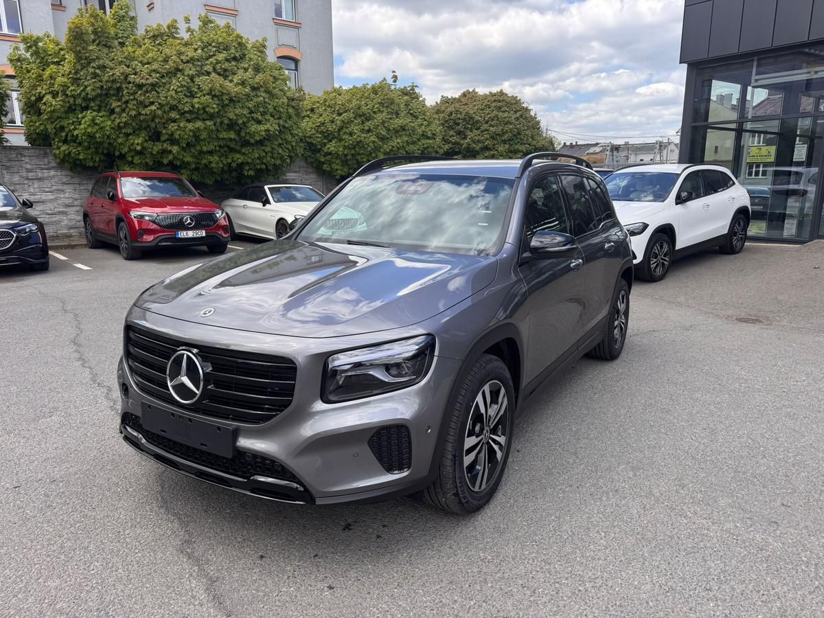 Mercedes-Benz GLB, 200 d 4MATIC - fotka 3