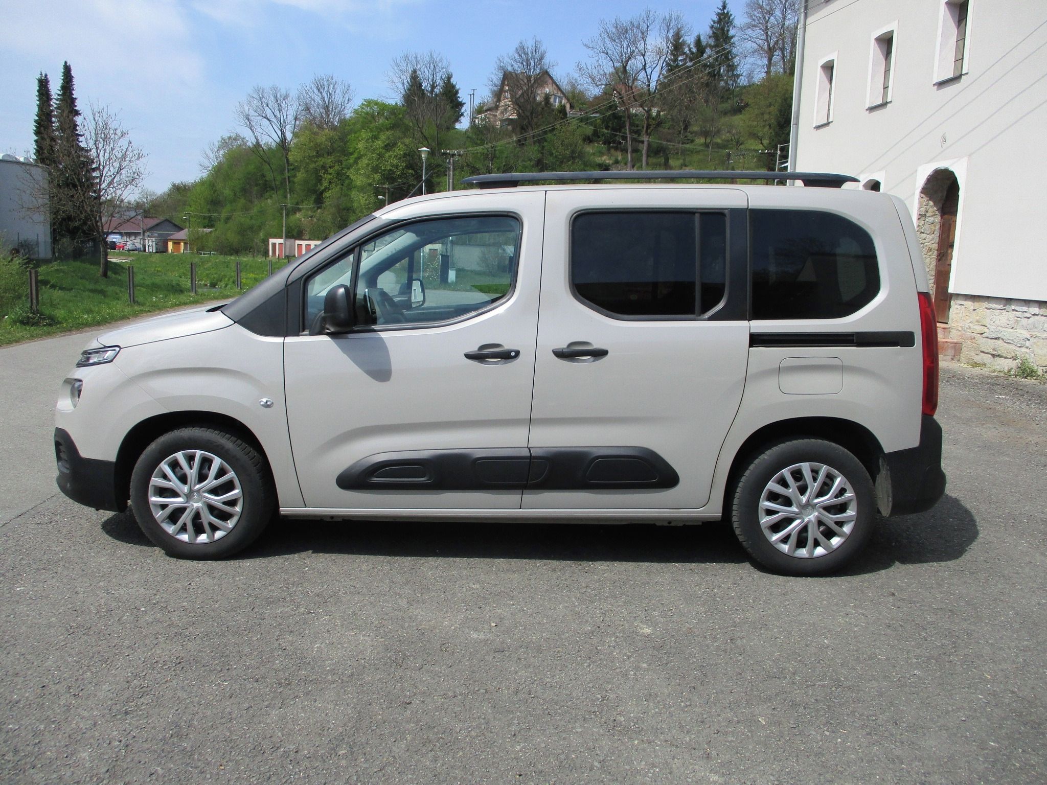 Citroën Berlingo, 1.2 i - 5míst, 1 Majitel - fotka 2