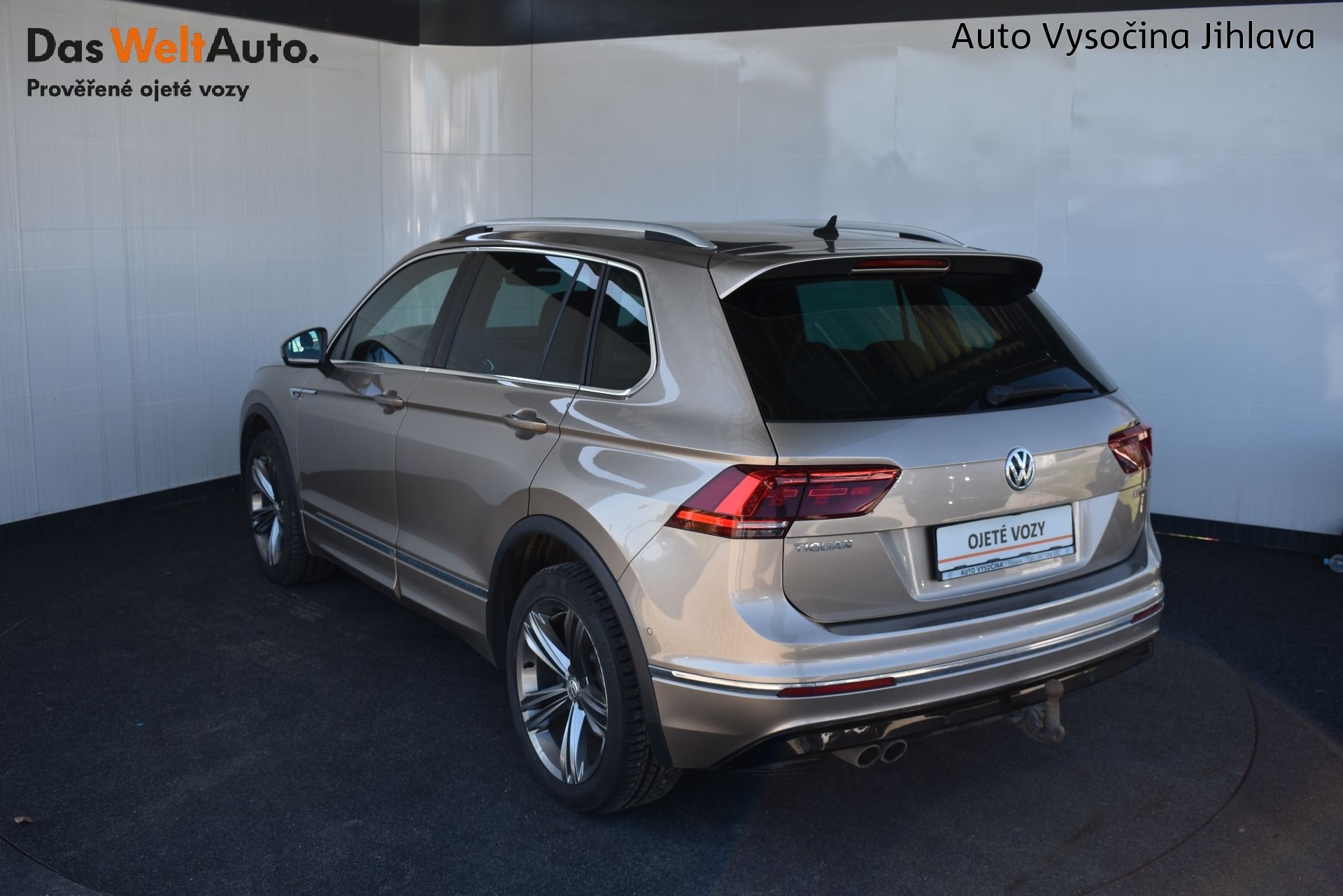 Volkswagen Tiguan, 2.0TDI 140kW R-Line DSG, LED - fotka 6